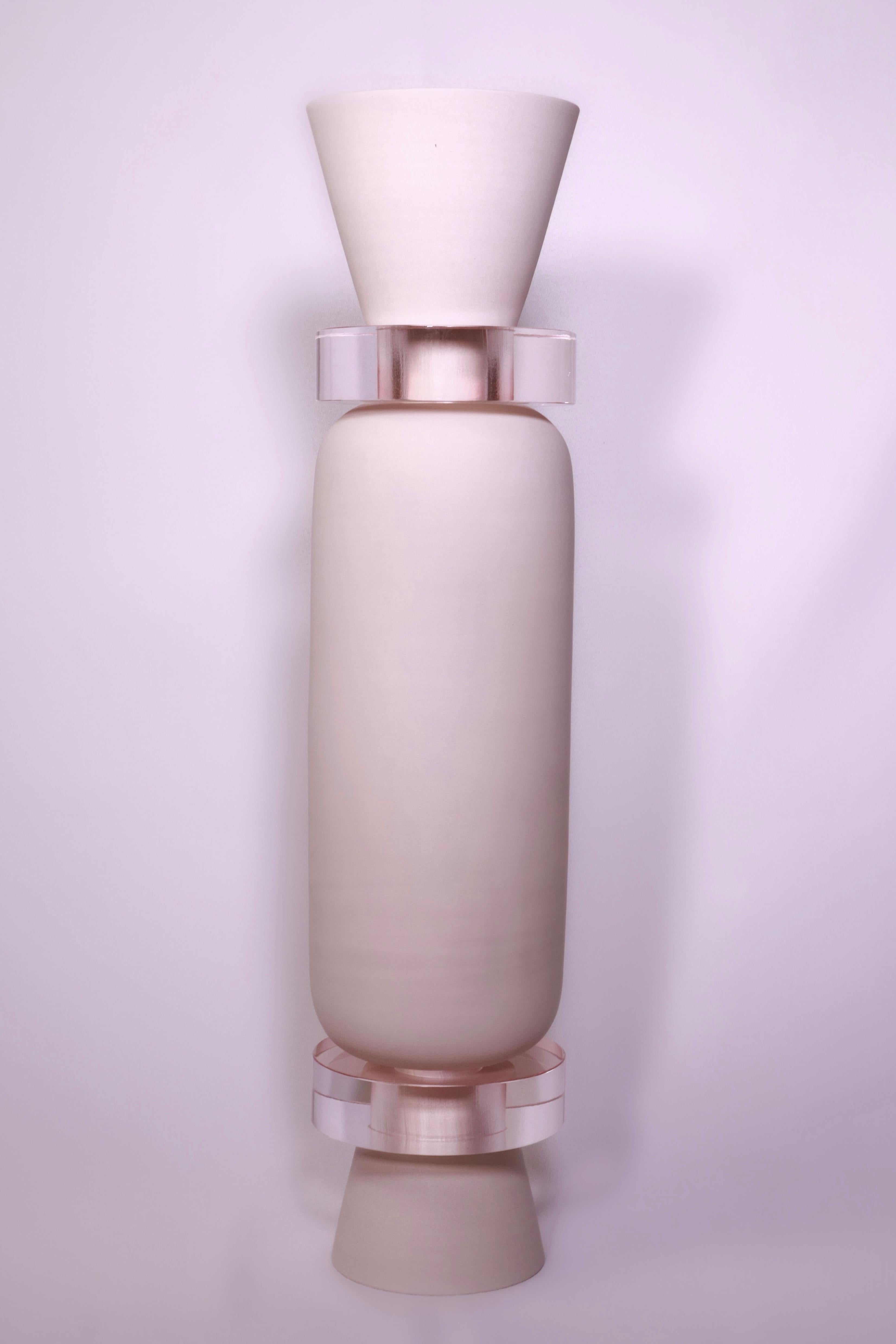 Objeto coleccionable ETER . HENDER O6. Pieza de arcilla y cristal checo hecha a mano. Limitado en Nuevo estado para la venta en Miami, FL