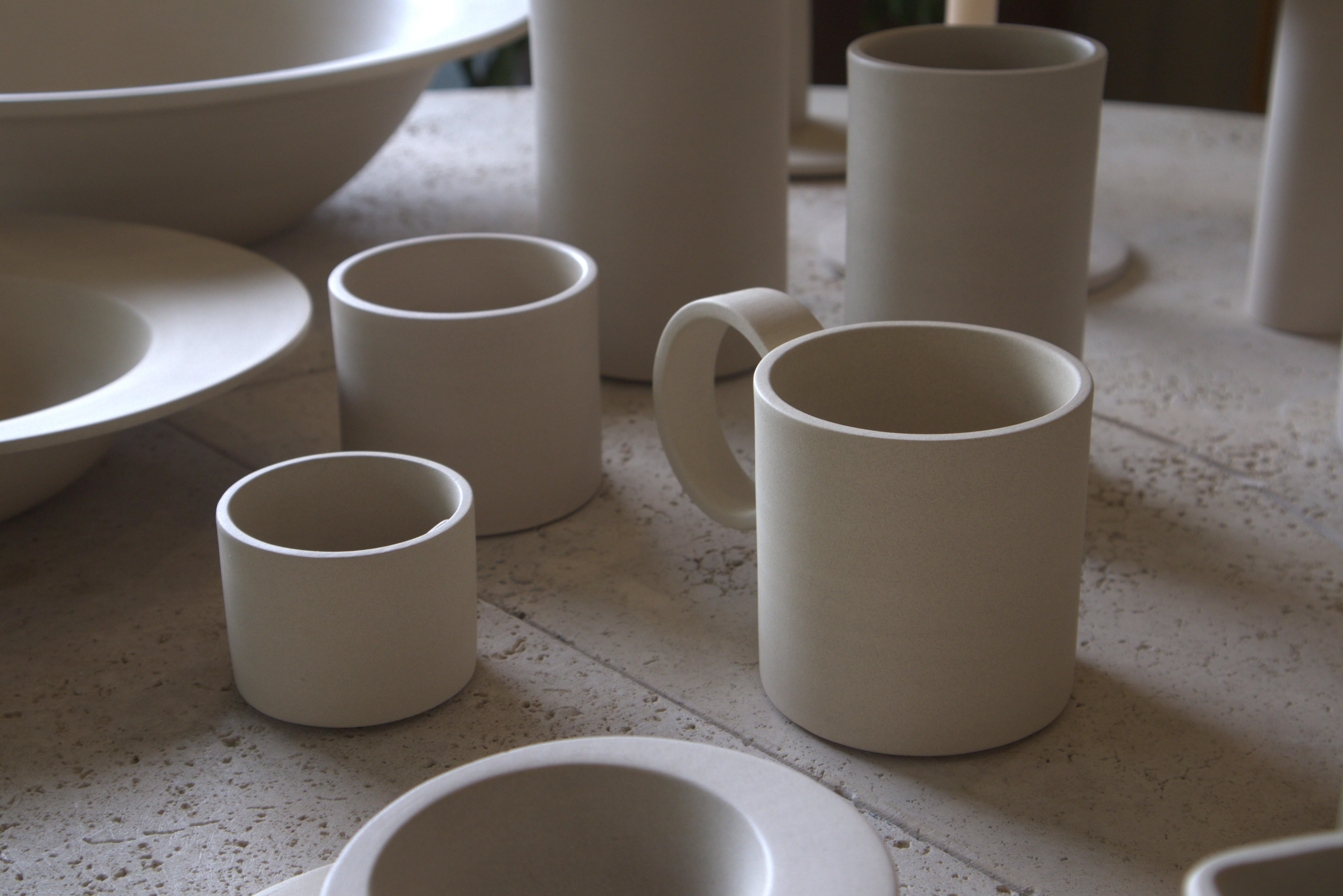 ETER DRINK-WARE - Tazza per acqua - EUCLID COLLECTION . Argilla fatta a mano In condizioni Nuovo in vendita a Miami, FL
