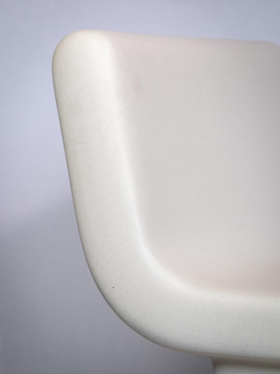 Brutalisme ÉTER Furniture - FACIES 02 - Chaise Collection FACIES en vente