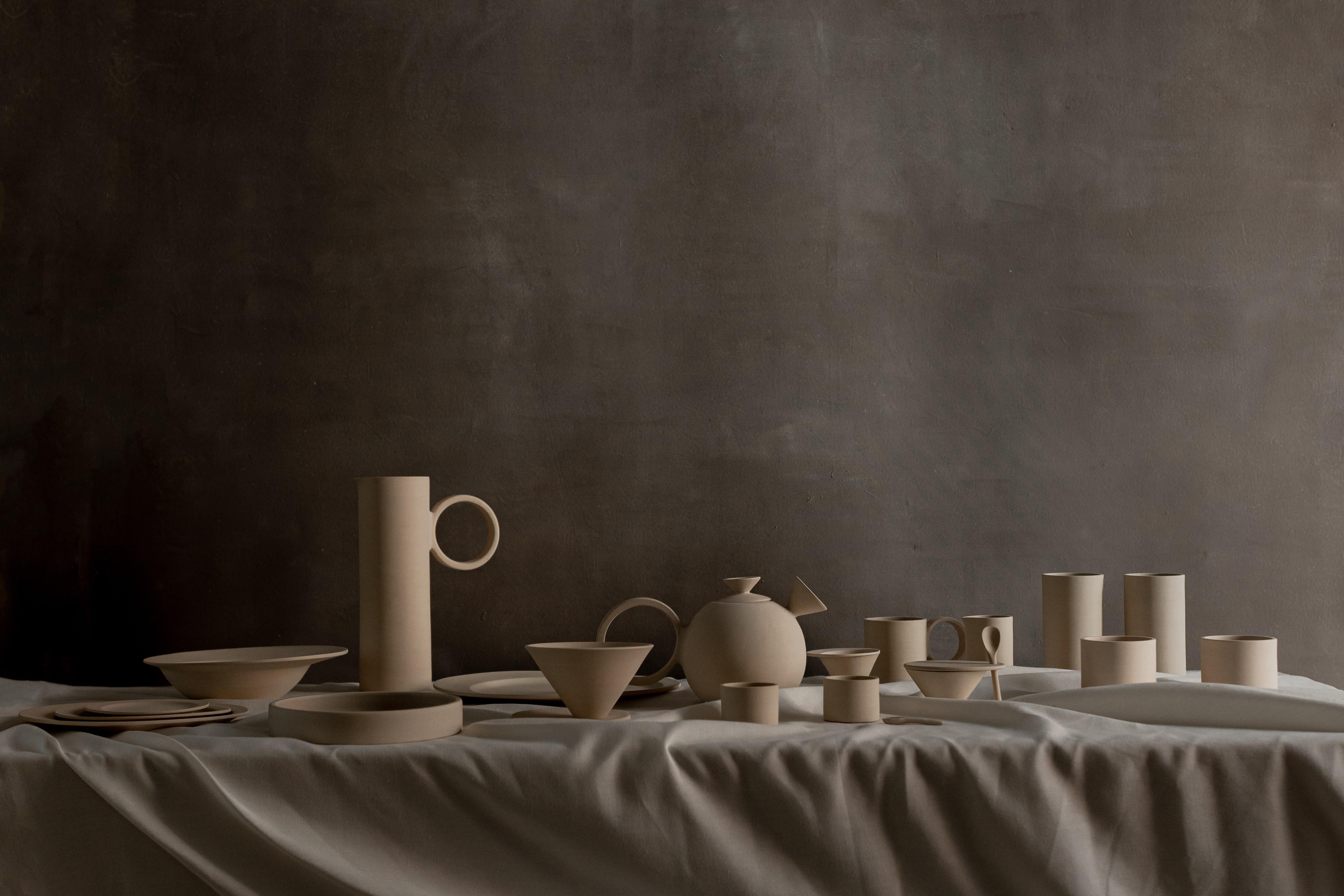ETER SERVE-WARE Cereal bowl -   EUCLID COLLECTION . Handmade Clay In New Condition For Sale In Miami, FL