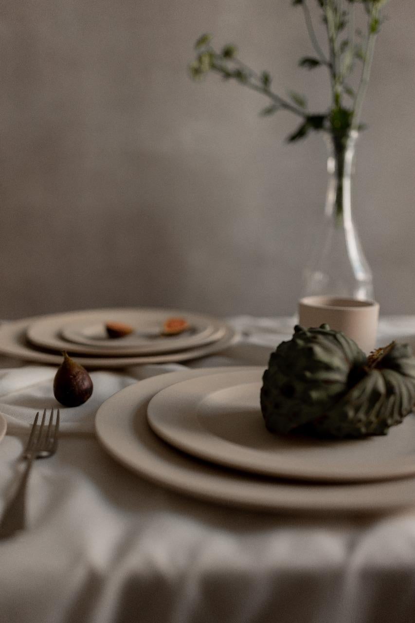 Hand-Crafted ETER SERVE-WARE - Dinner plate M - EUCLID COLLECTION . Handmade Clay For Sale