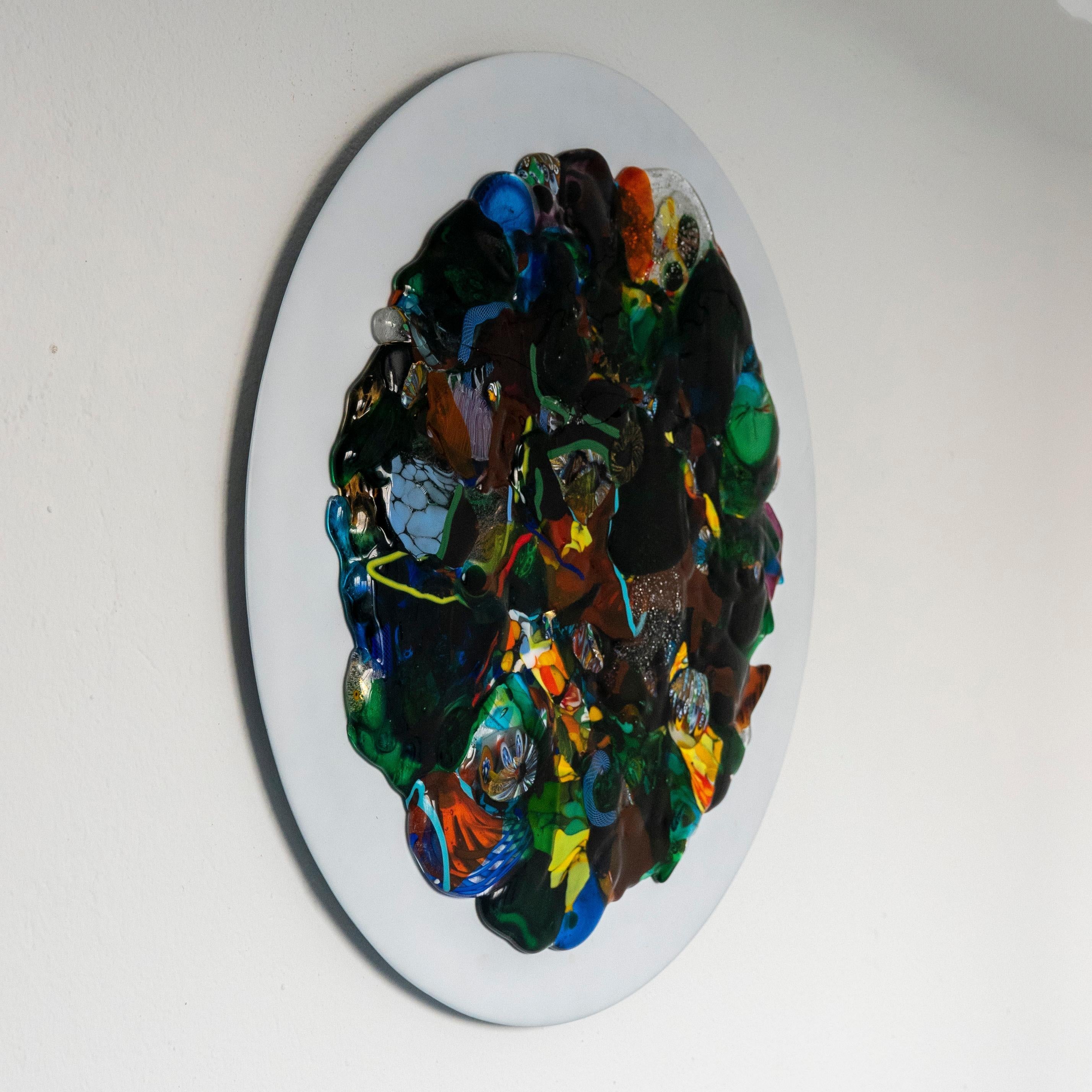 Sculpture murale contemporaine 