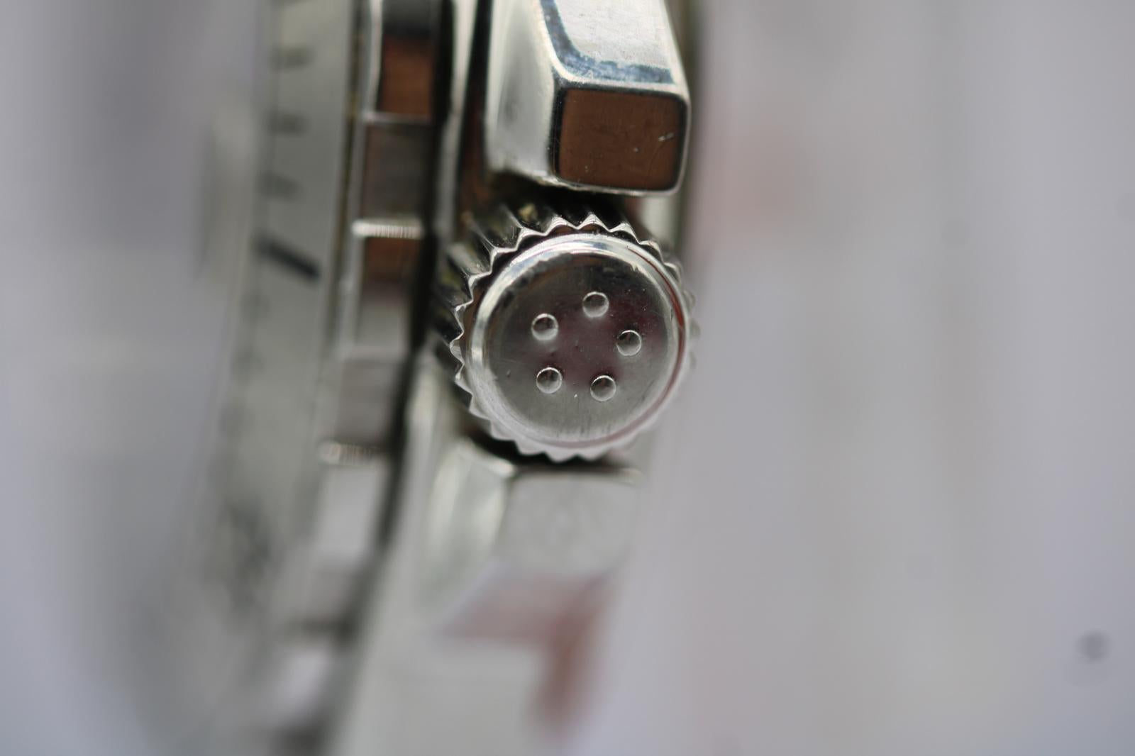 Eterna Super Kontiki 1576.41  39mm  Set completo da collezione  2000  Non lucidato in vendita 1