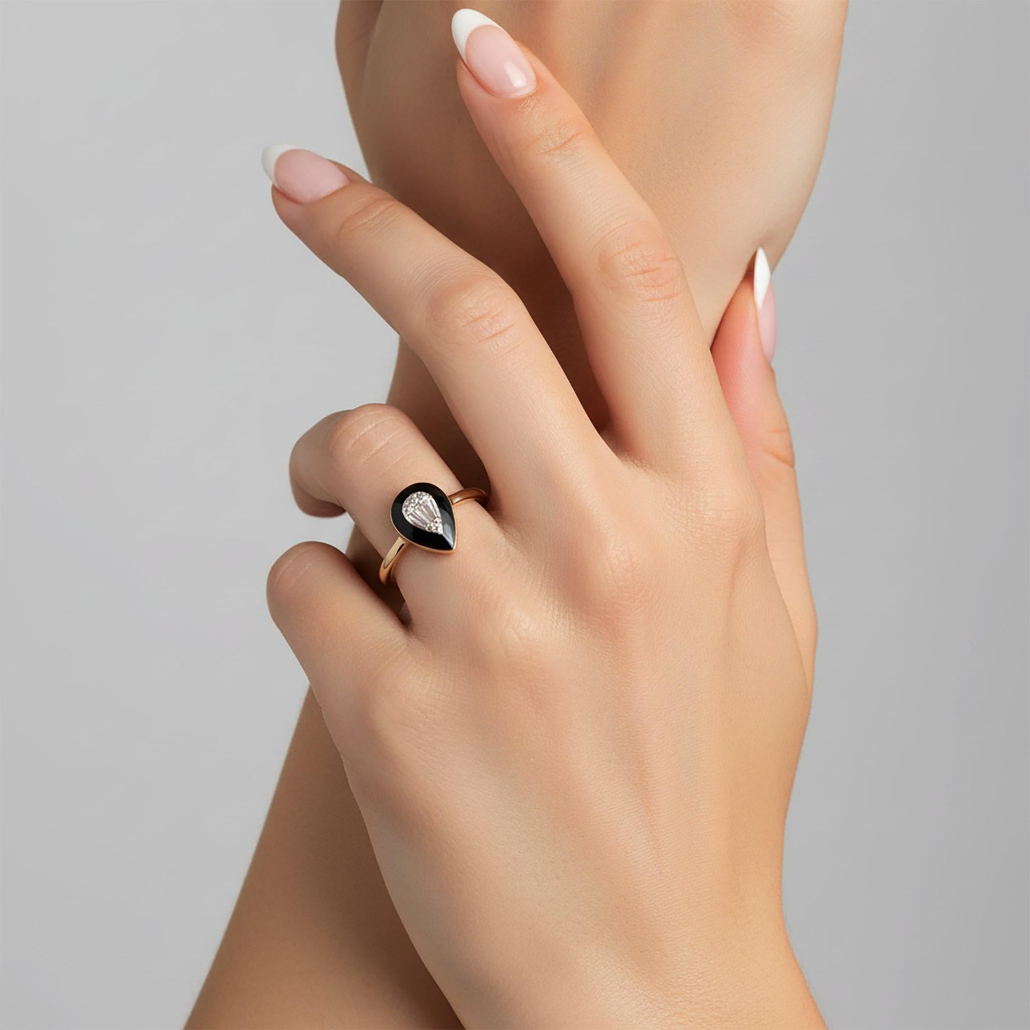 Im Angebot: Eternal Black 14K (oder 18k auf Anfrage) Gelbgold Emaille Glanz Ring () 2