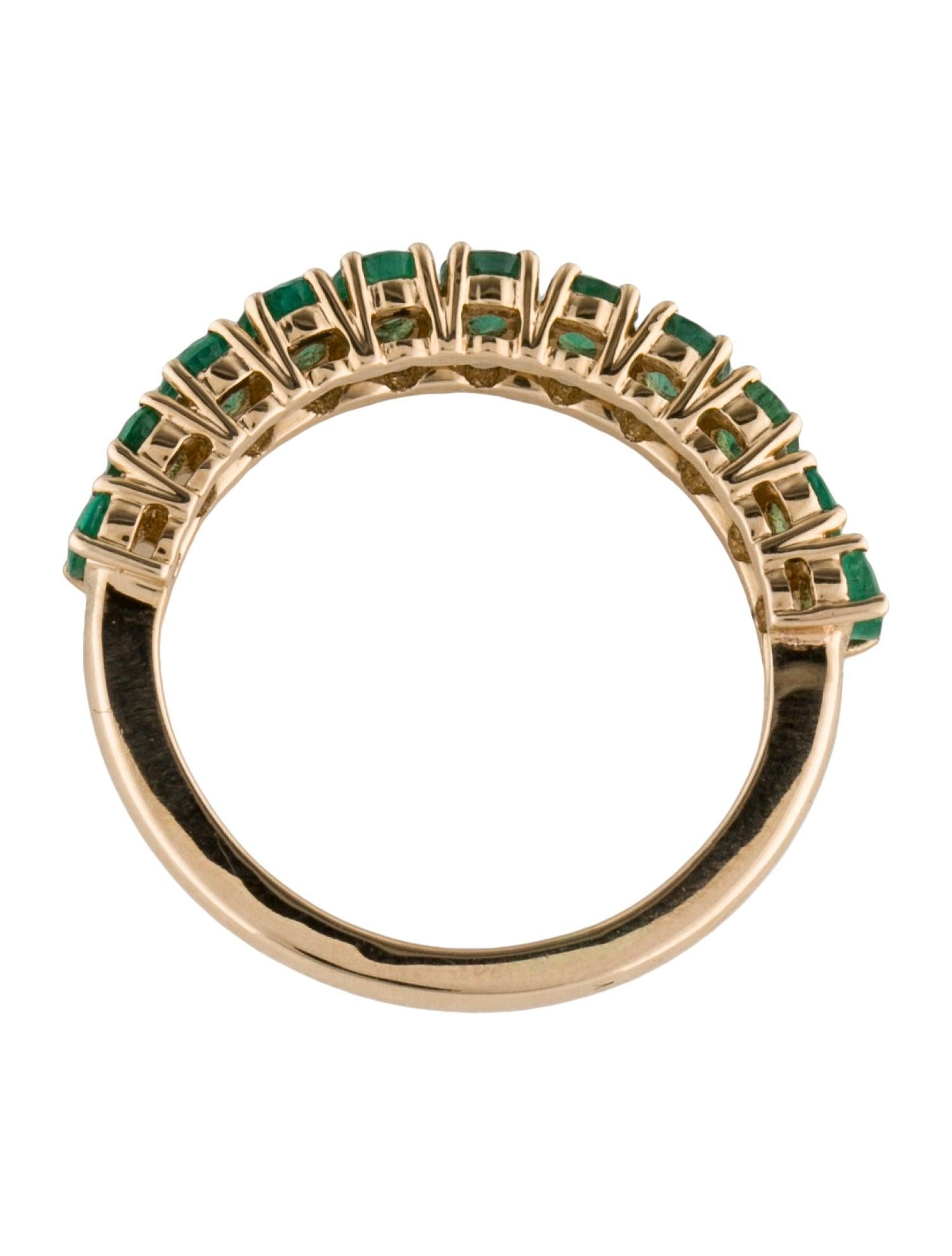 Exquisite 14K Emerald Band Ring - Size 8.75 - Luxurious Green Gemstone Jewelry In New Condition For Sale In Holtsville, NY