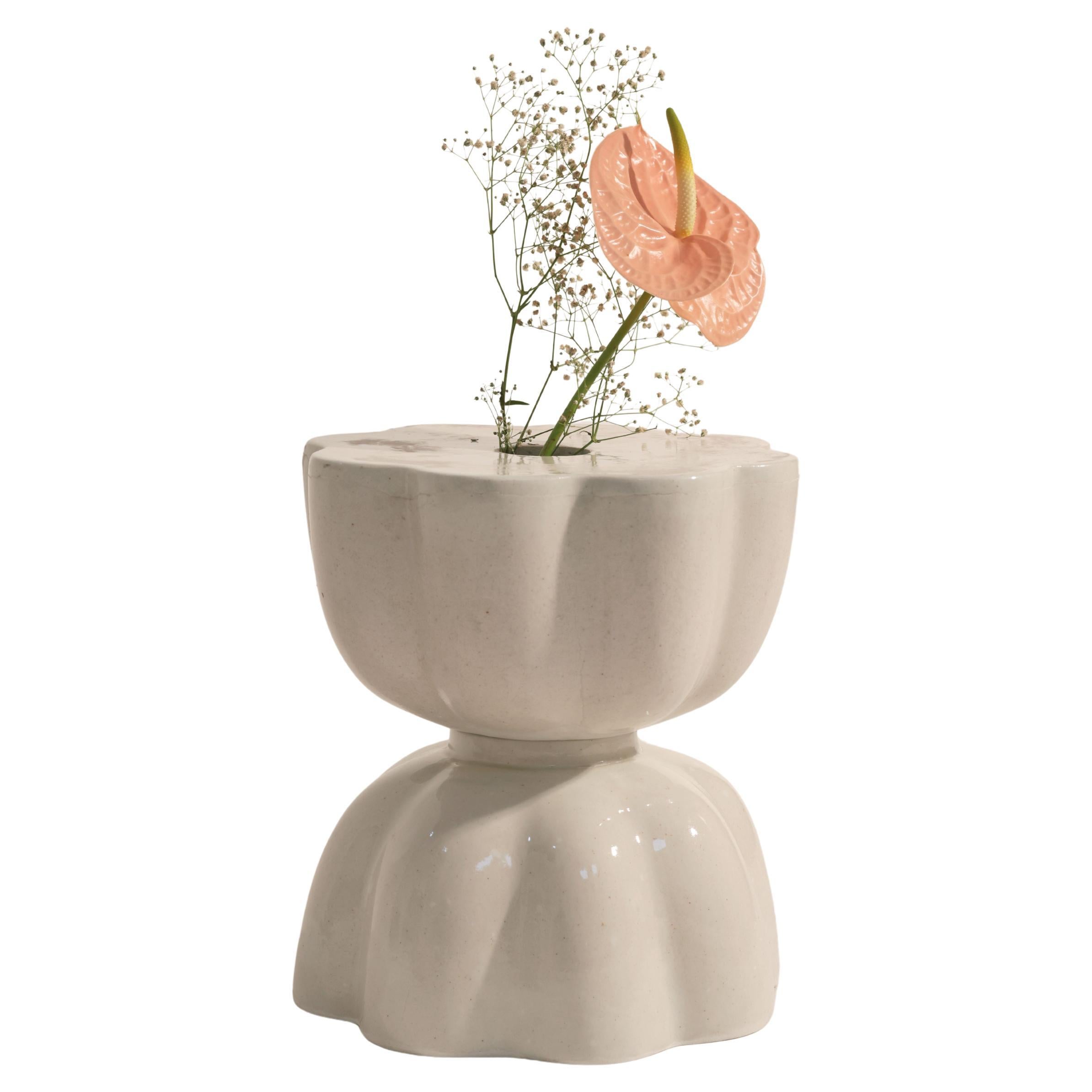 Eternal Lotus Vase by Newblue