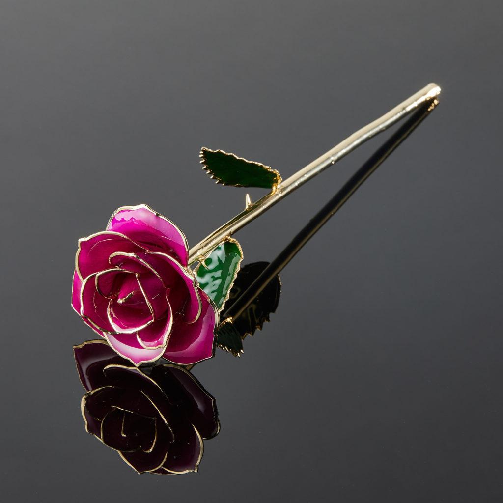 Eternal Rose Fuchsia Bloom, Lila, Real Rose in 24k Gold mit LED Display (Moderne) im Angebot