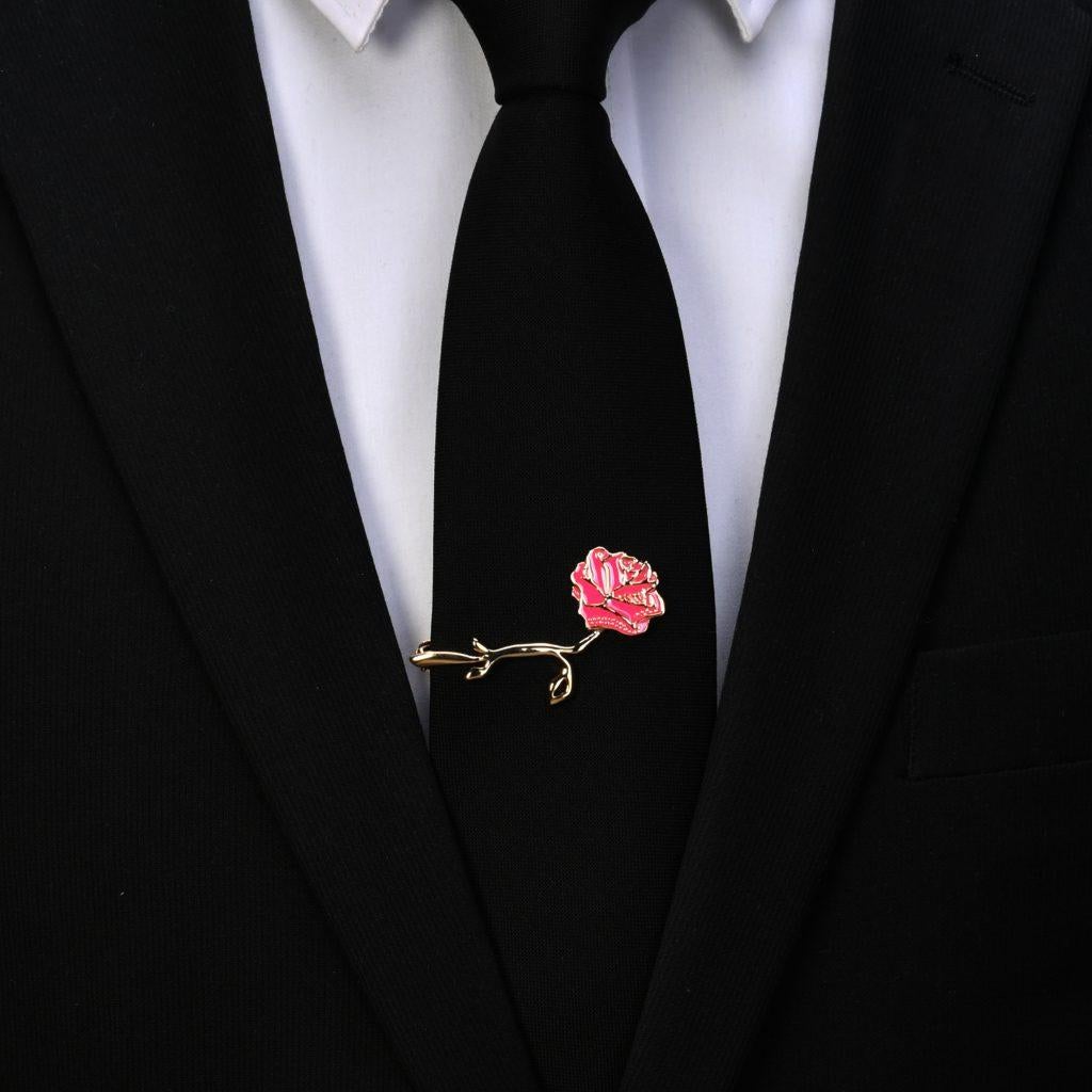 Clip à cravate Perfection rose éternel, en or 24 carats brillant Neuf - En vente à Belmont, MA