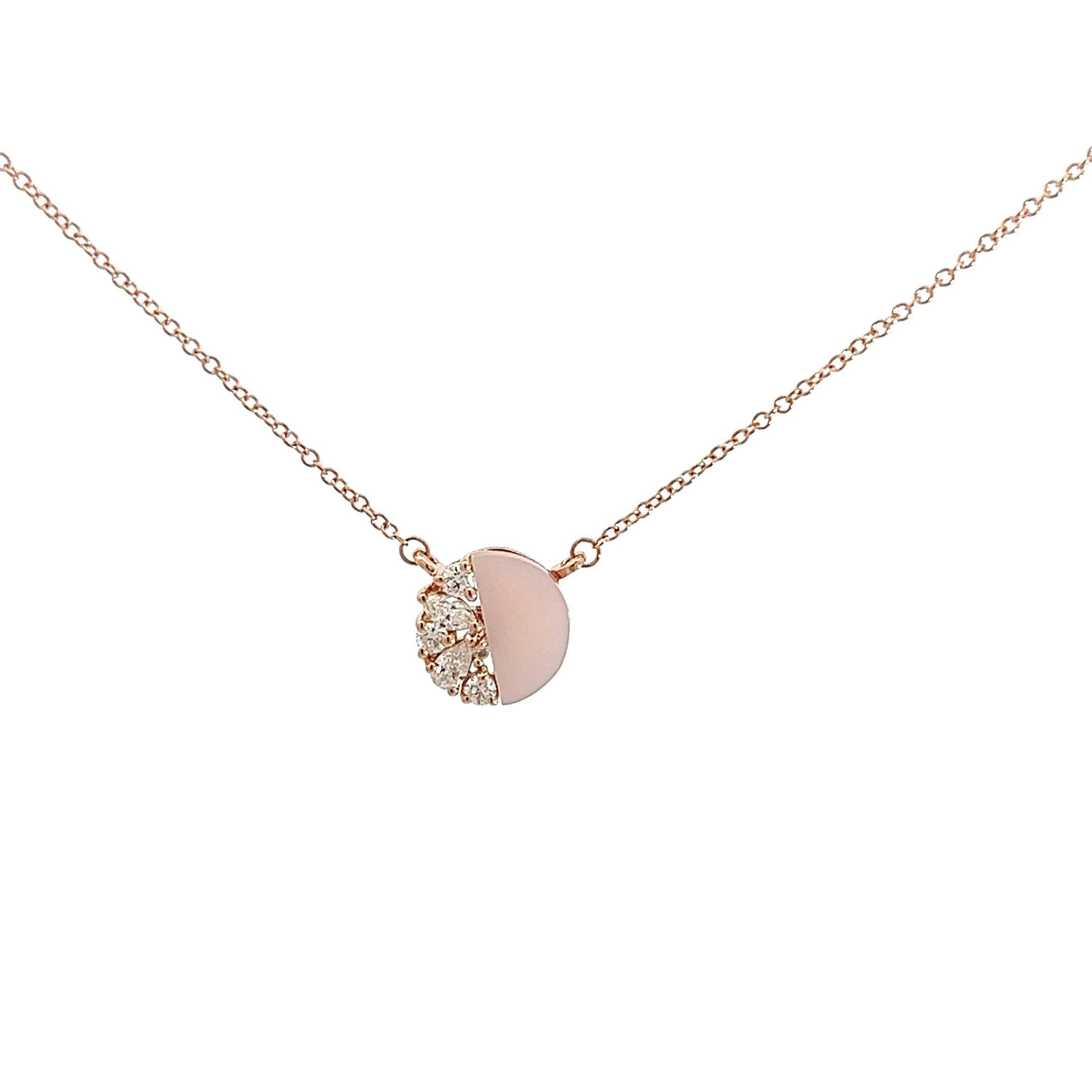Eternelle Necklace Mother of Pearl Diamond Rose Gold for Her In New Condition For Sale In Montreux, CH