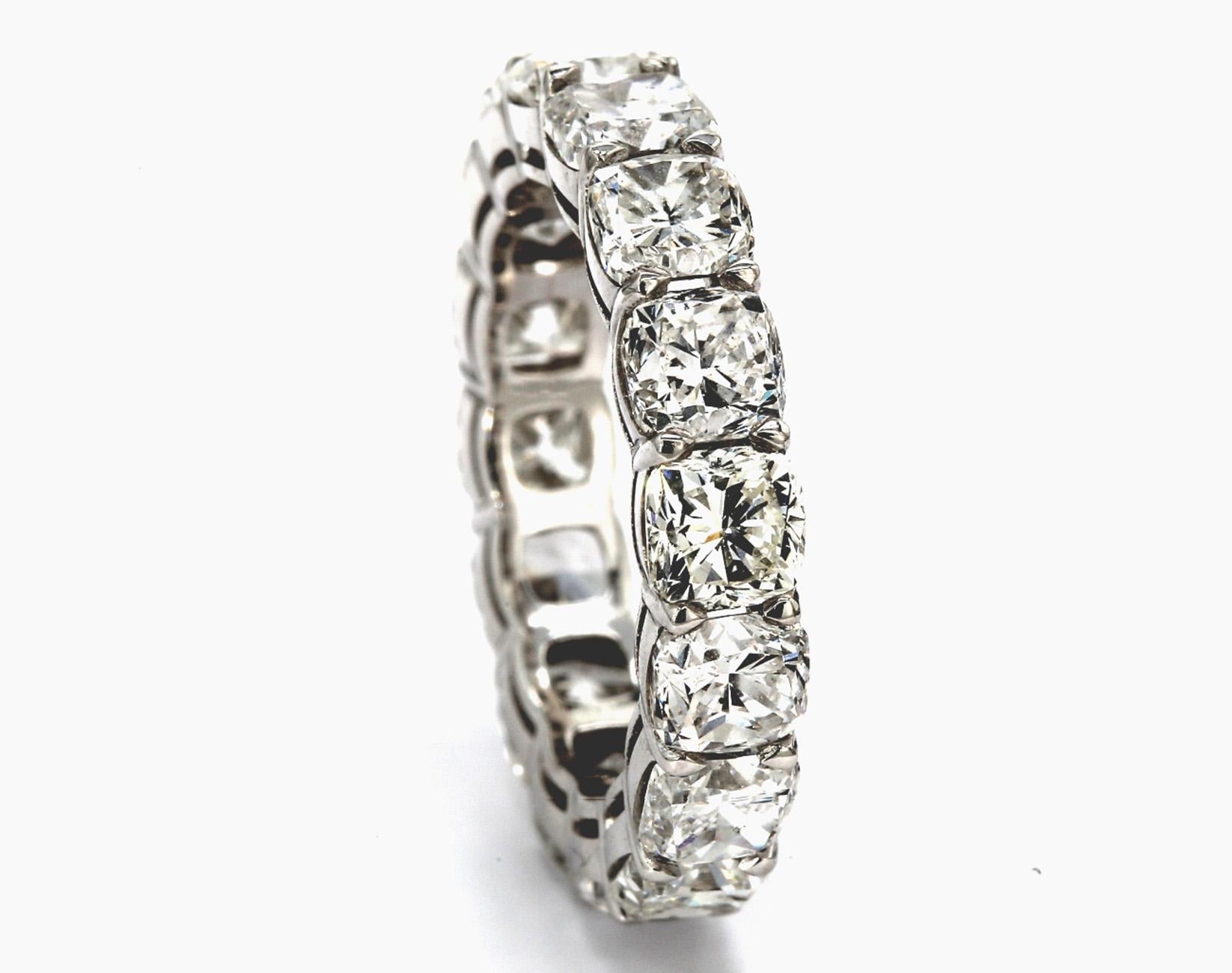 Women's Eternity Band in Platinum with Cushion Cut Diamonds. D7.98ct.t.w. For Sale
