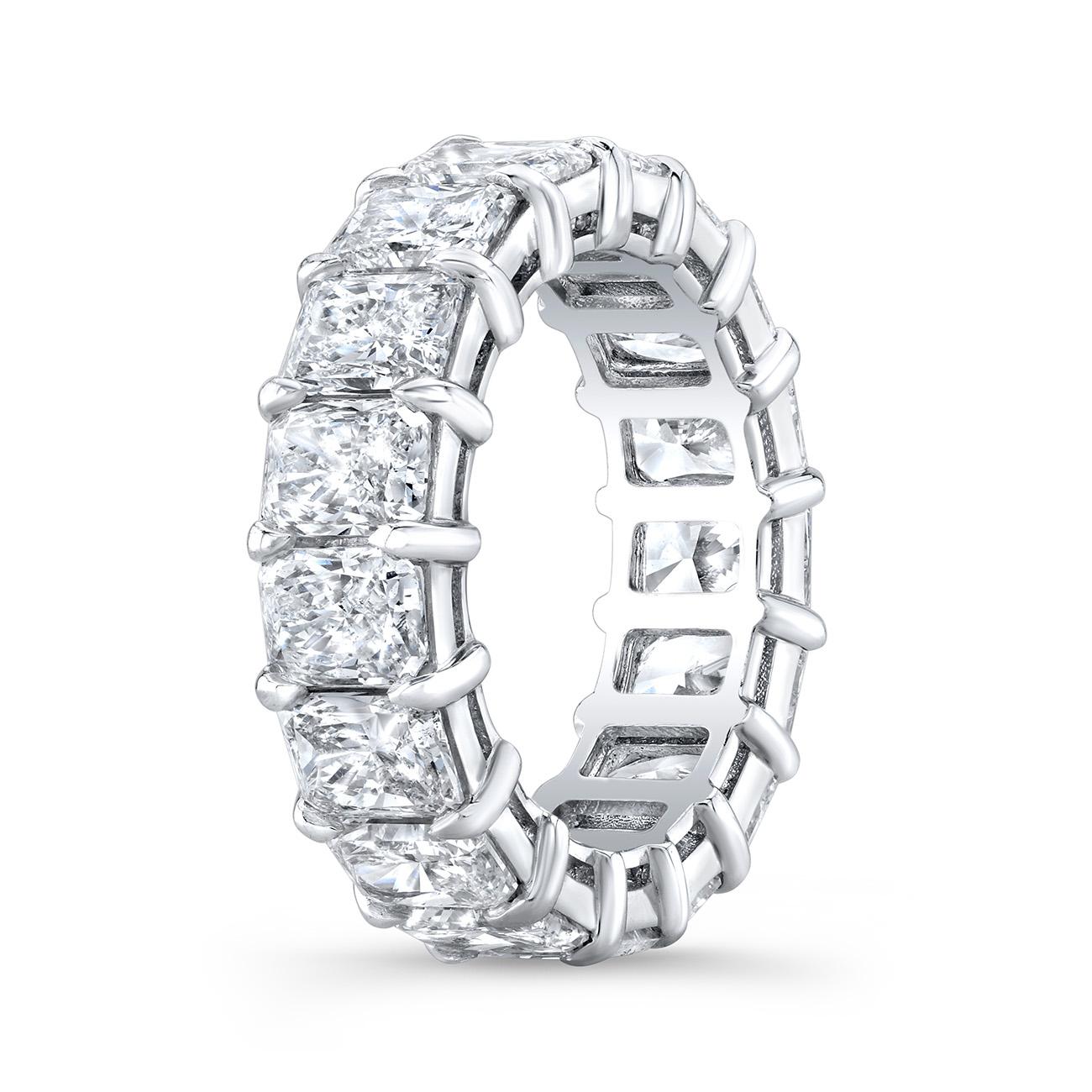 Radiant Cut Eternity Band in Platinum with GIA certified F-H/VS2-SI1 Radiant Diamonds. D5.83