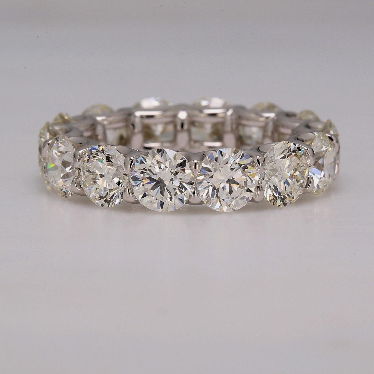 Eternity Band in Platinum with GIA certified H/VS1-VS2 Round Diamonds. D7.04ct. In New Condition For Sale In Los Angeles, CA