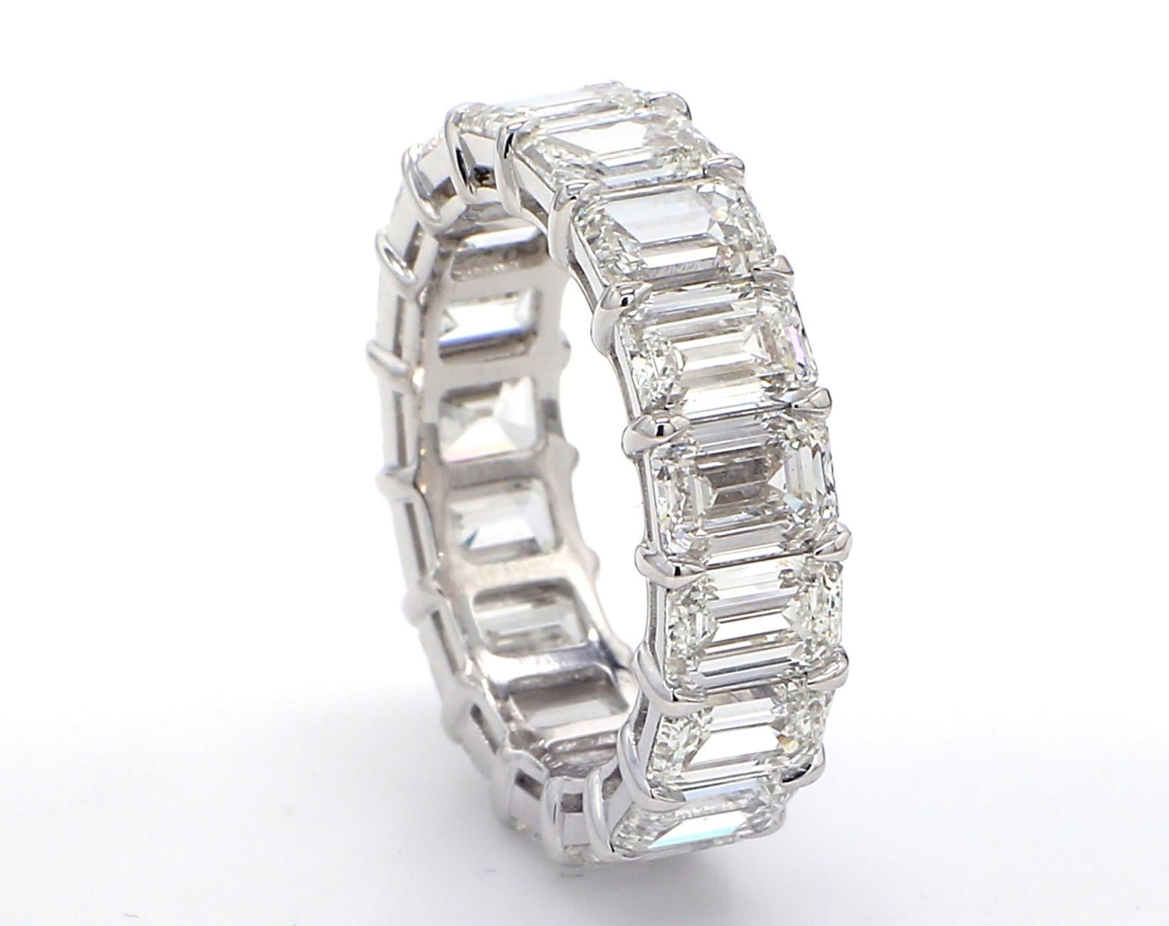 Women's Eternity Band in Platinum with GIA G-H/VVS2-VS2 Emerald Cut Diamonds. D8.57ct. For Sale