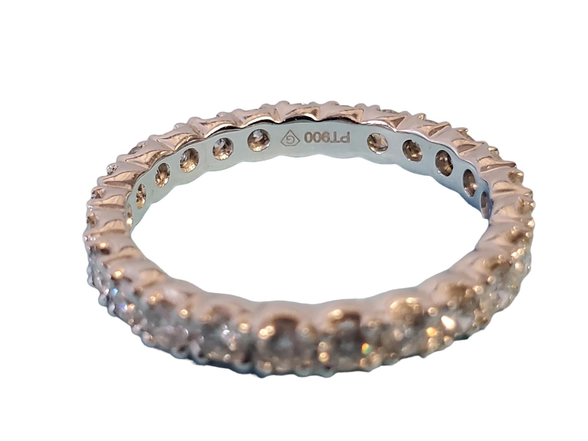 Round Cut Eternity Band Platinum Diamond 1.14tcw White VS Diamonds Unworn For Sale