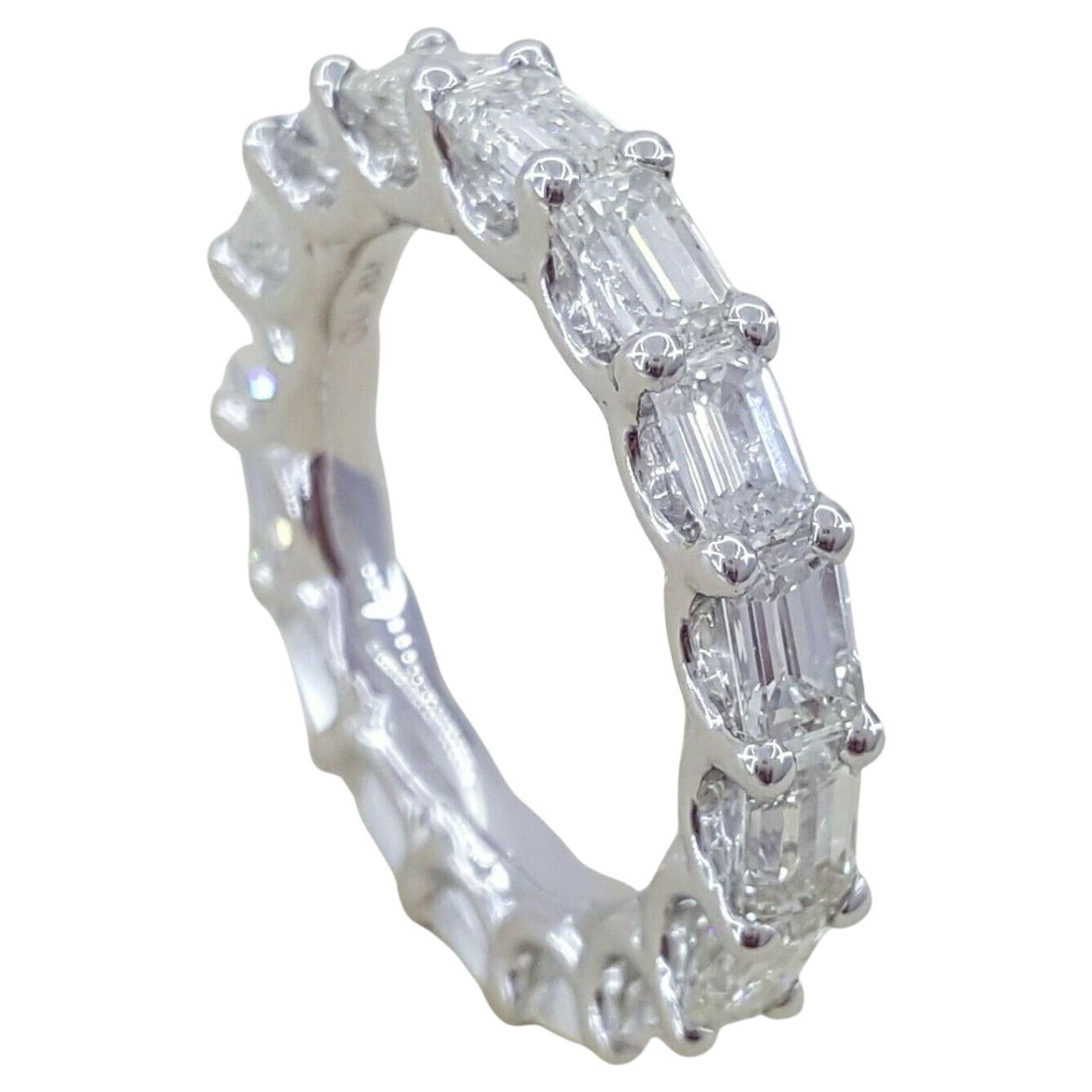 2 ct Gesamtgewicht 14K Weißgold Smaragdschliff Diamant Vollkreis / Ewigkeit / Hochzeitsband / Jahrestag Ring 2,4mm breit.