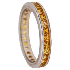 Vintage Eternity Band Ring in 18kt White Gold with 3.45ct of Natural Yellow Sapphires