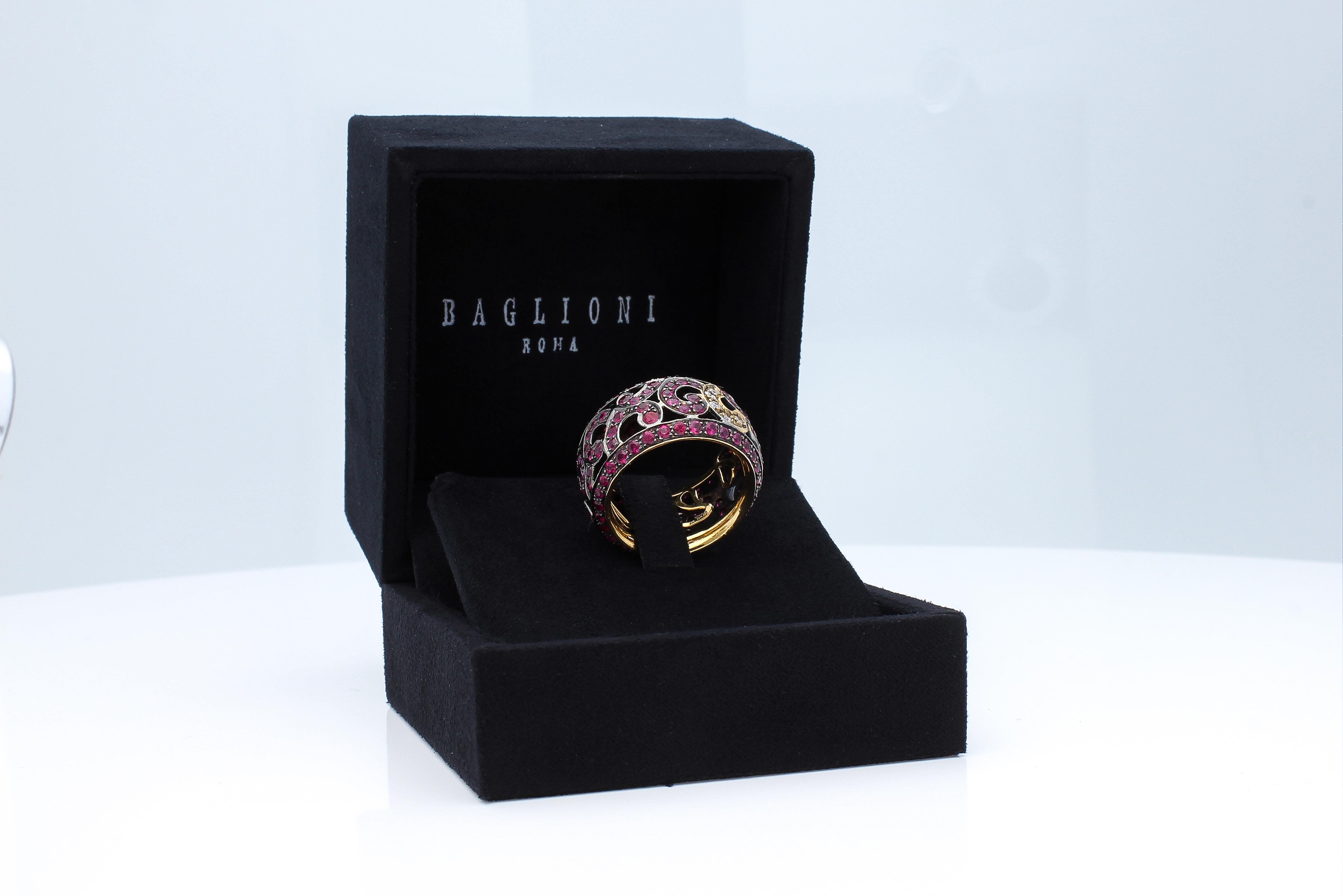 Anello a fascia per l'eternità con 4,13 carati di rubini e 0,25 carati di diamanti. Prodotto in Italia in vendita 6