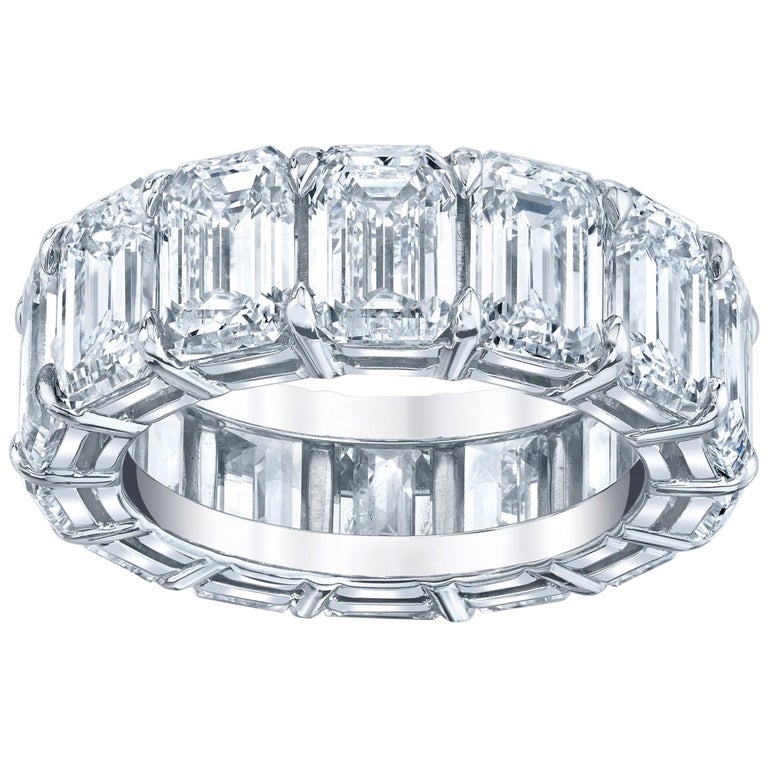 Eternity Band with Emerald Cut Diamonds For Sale at 1stDibs