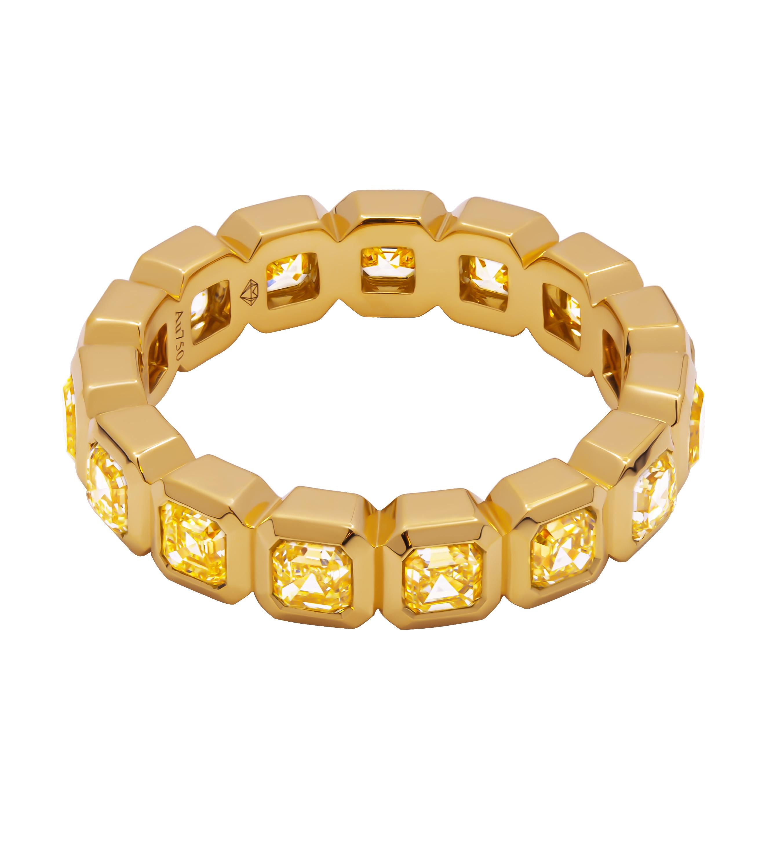 Eternity wedding band in 18k Yellow Gold, 
Bezel set 15 stones natural fancy yellow Asscher cut diamonds 
Total Carat Weight :2.77ct 
0.18ct each stone 
Size:6