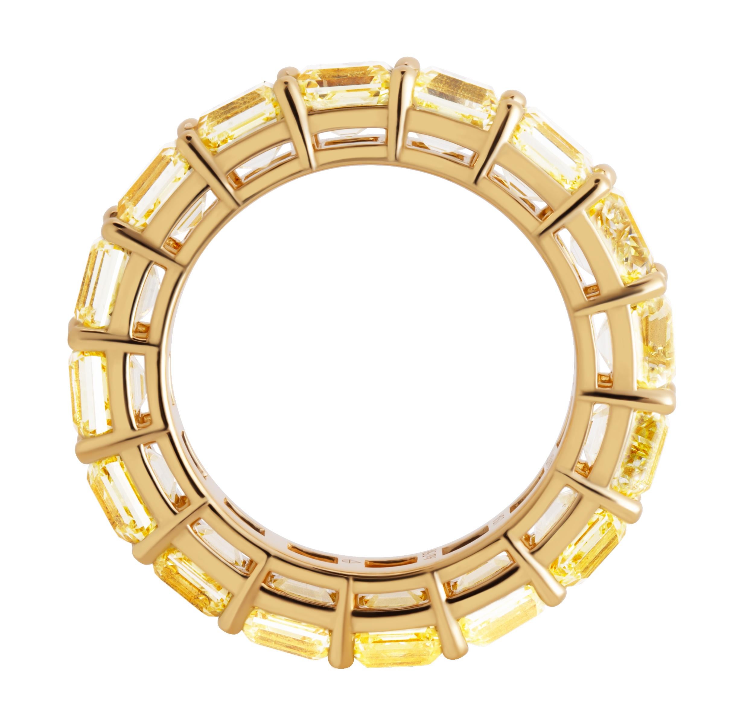 Anillo de eternidad con diamantes talla Asscher amarillo fantasía Corte Asscher en venta