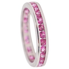 ETERNITY Classic Ring Band En Or Blanc 18Kt Avec 1.30 Carats En Saphirs Roses