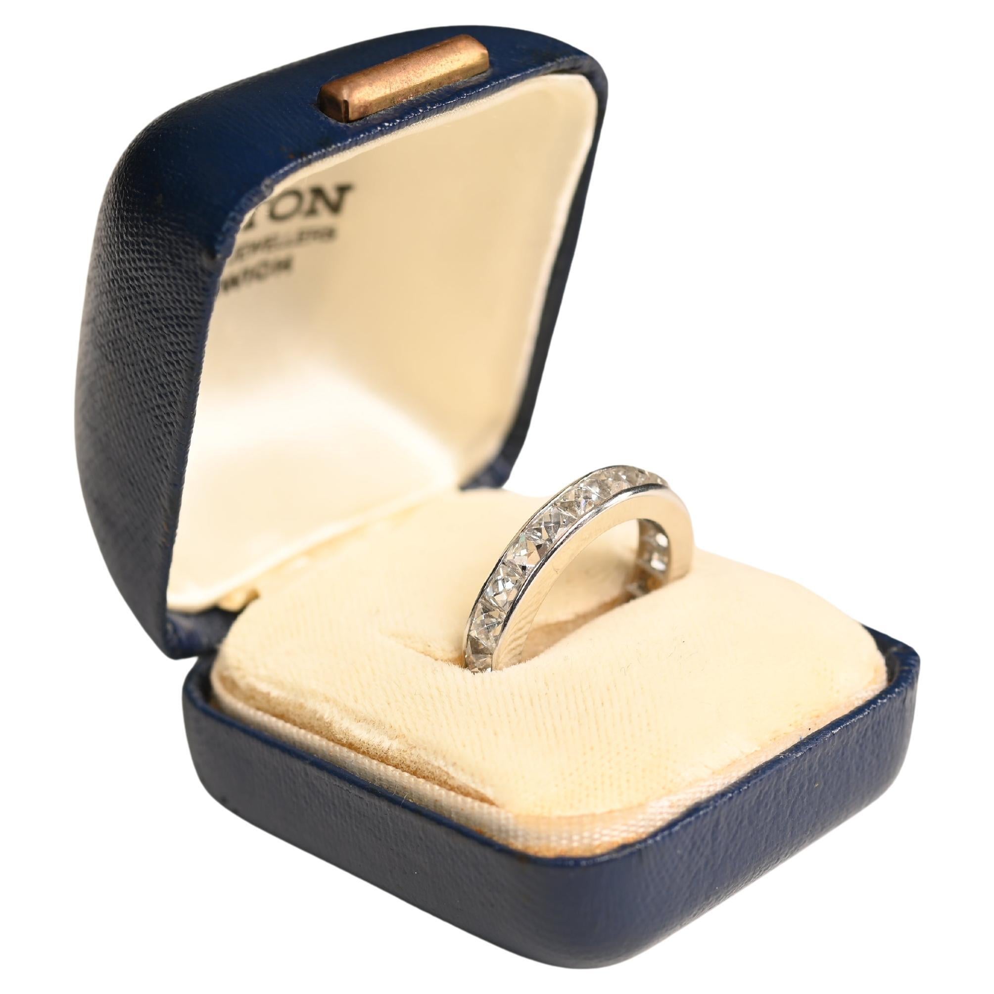 4.50 Carat French Cut Wedding Ring. Diamond Eternity Band Ring Platinum 4mm H VS