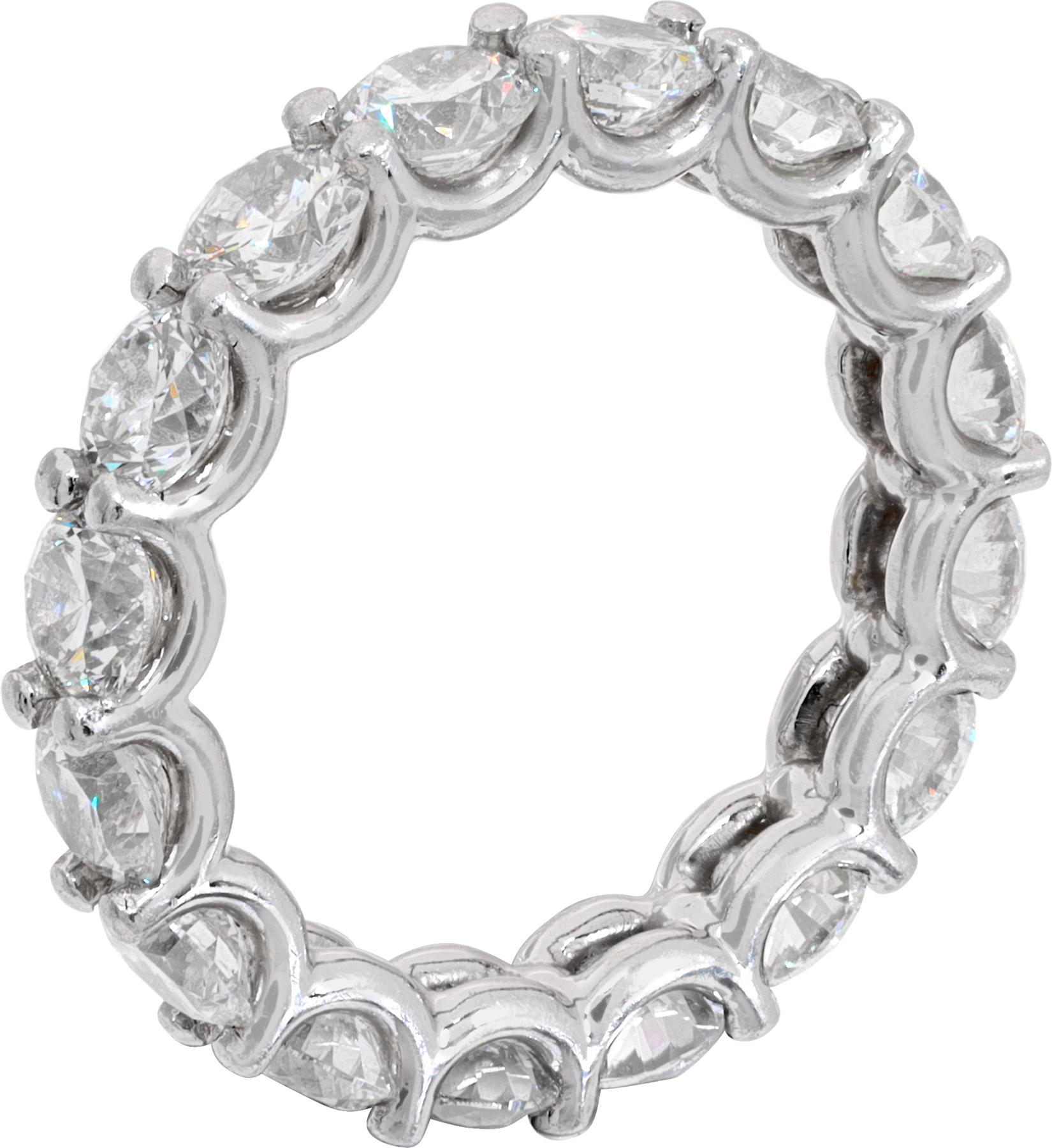 Anillo de eternidad de diamantes en platino en Excelente estado para la venta en Surfside, FL