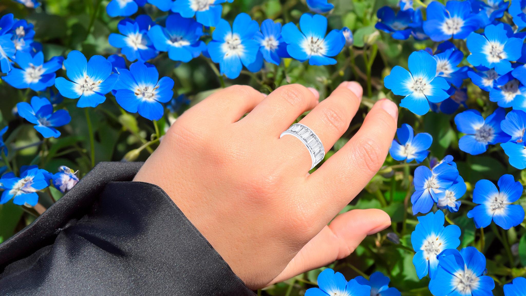 Eternity Diamond Band Ring Baguette Cut 6.33 Carats Platinum In Excellent Condition For Sale In Aliso Viejo, CA