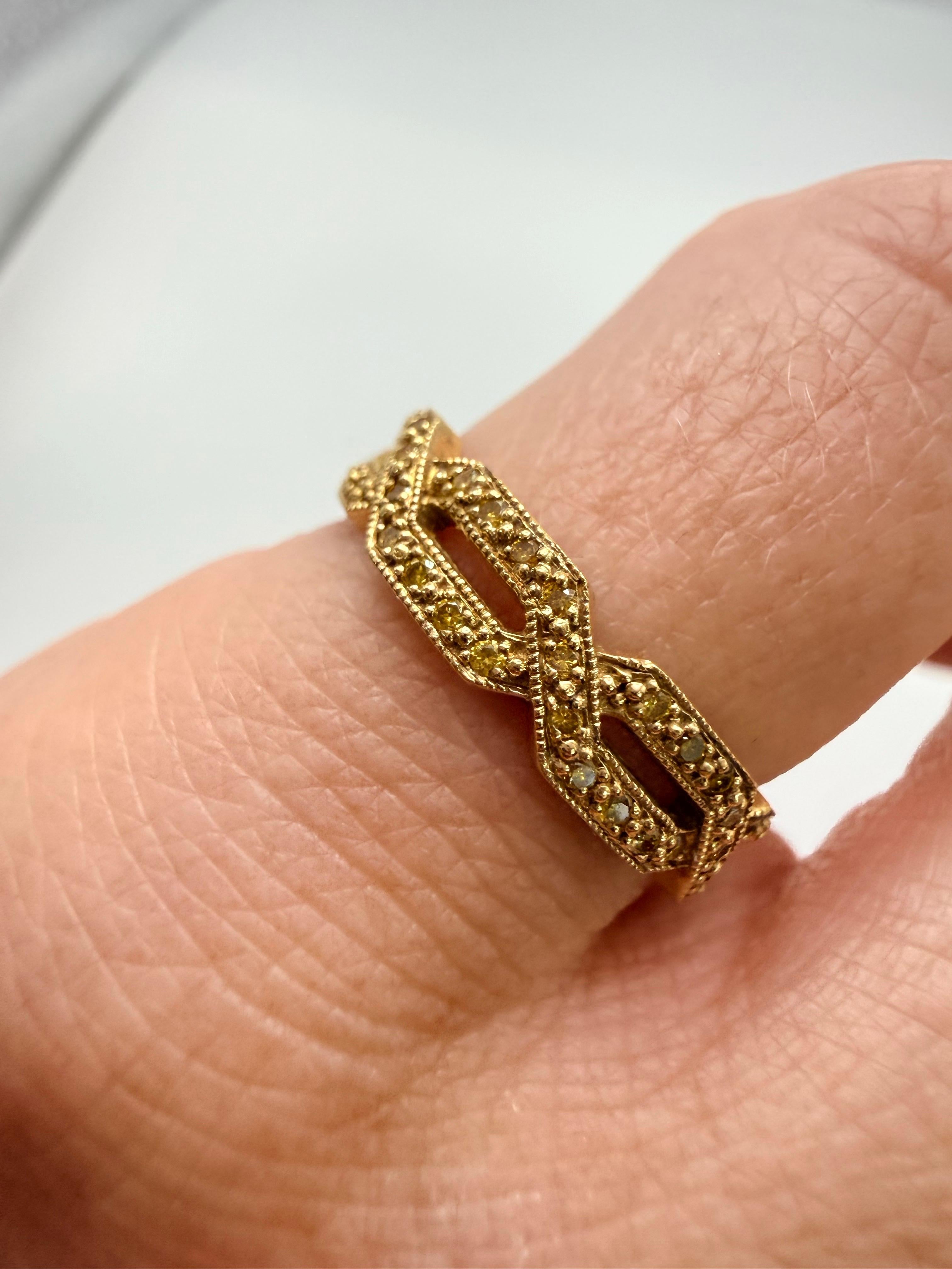 Ewiger Diamantring Größe 5 Kanarischer Diamantring 0,65 Karat im Zustand „Neu“ im Angebot in Boca Raton, FL