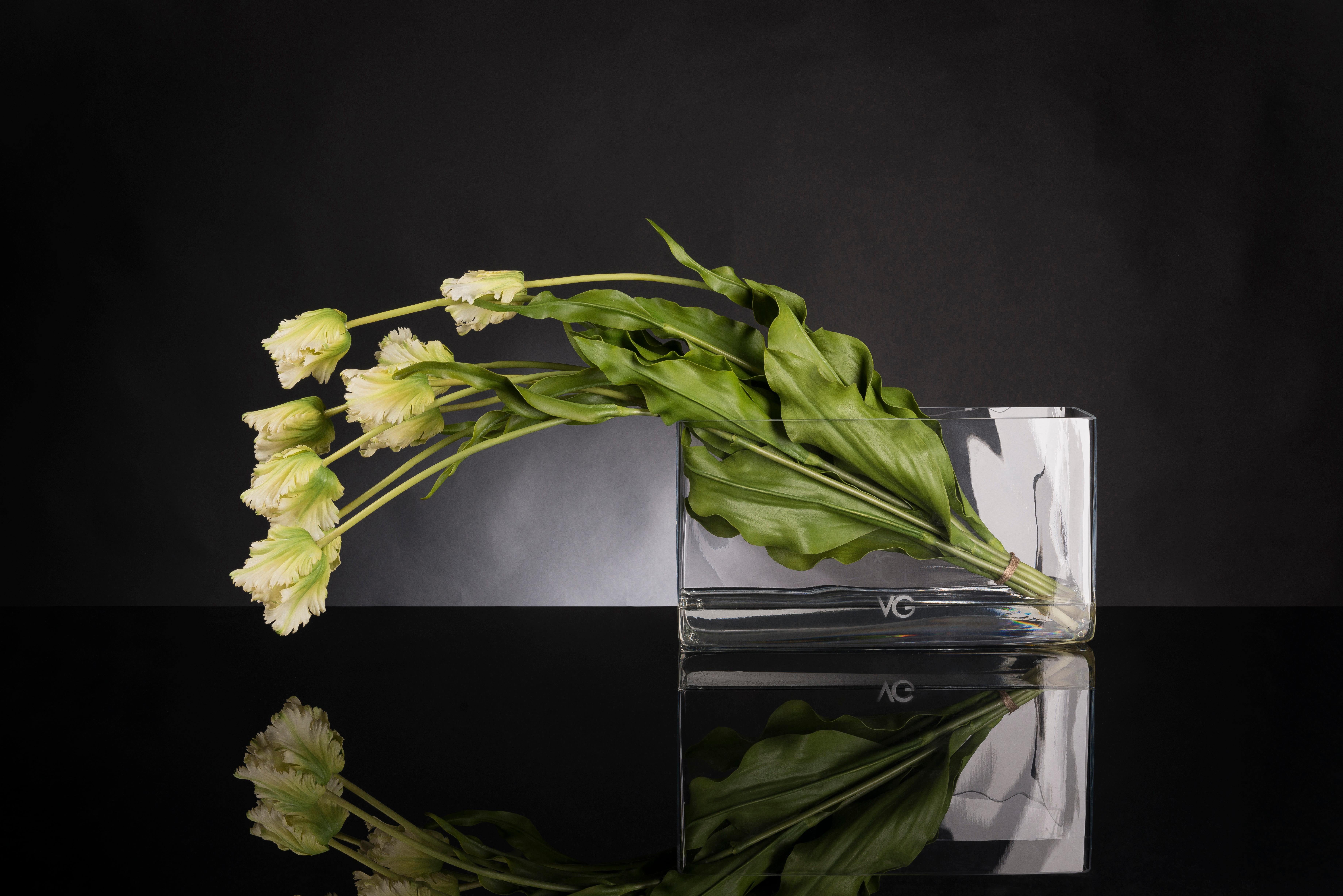 Italian Eternity French Tulip Set Arrangement, Flowers, Italy For Sale