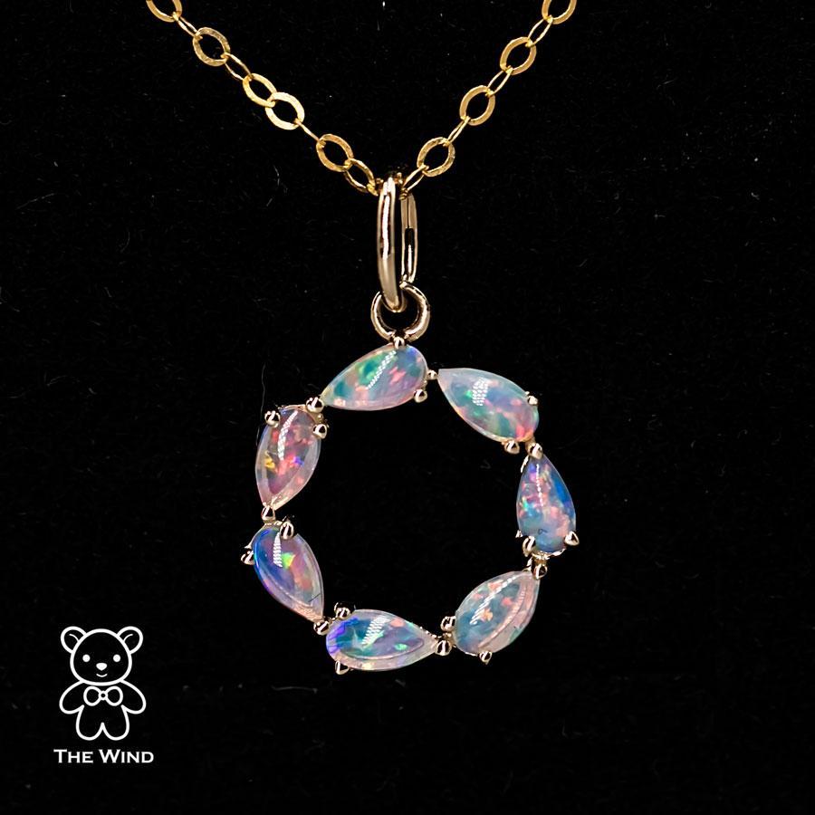 Eternidad Amor Cristal Australiano Ópalo Círculo Collar Colgante Oro Amarillo 14K Corte brillante en venta
