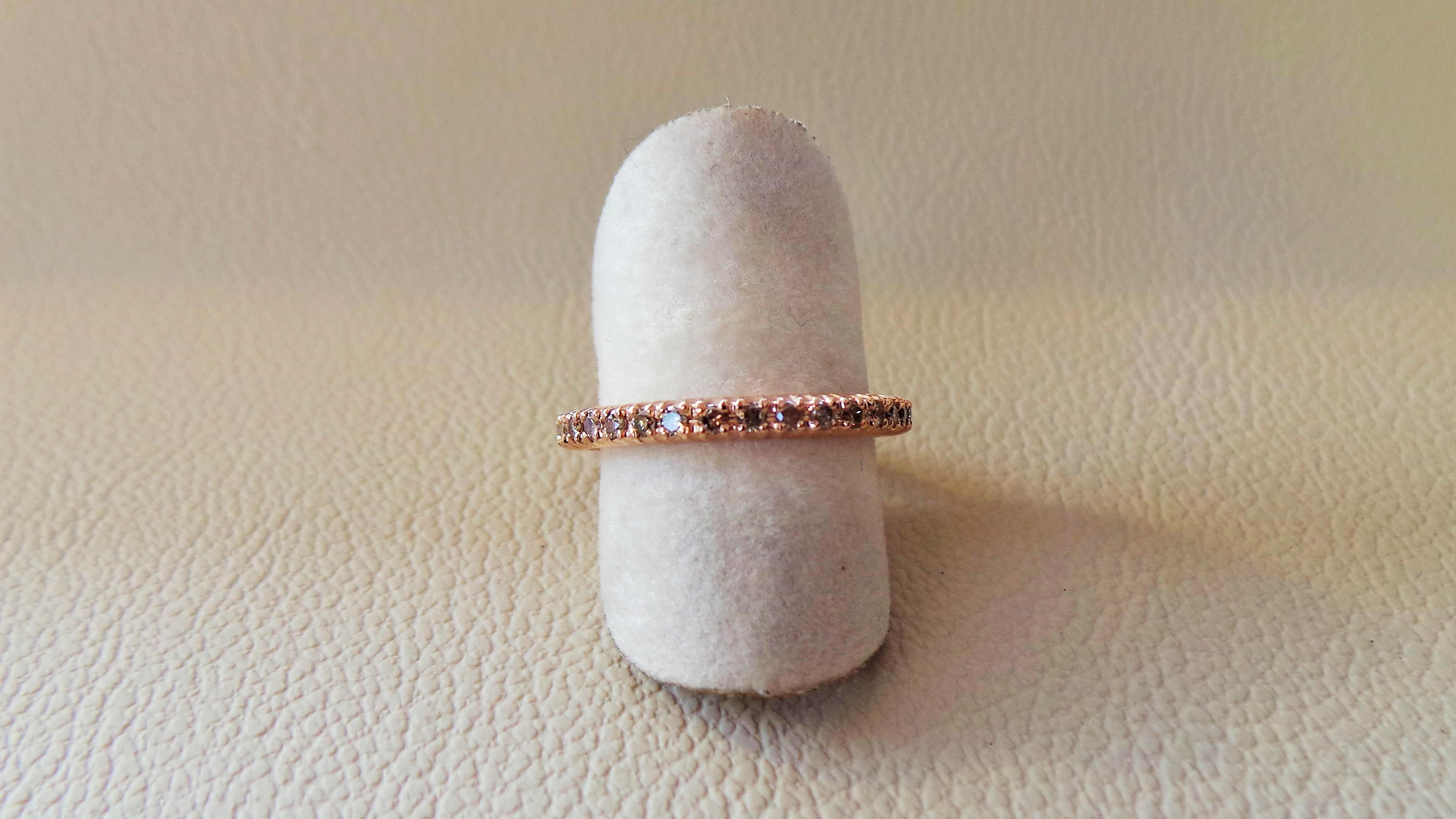 Taille brillant Bague de fiançailles d'éternité en or rose 0,52 carat avec diamants bruns en vente