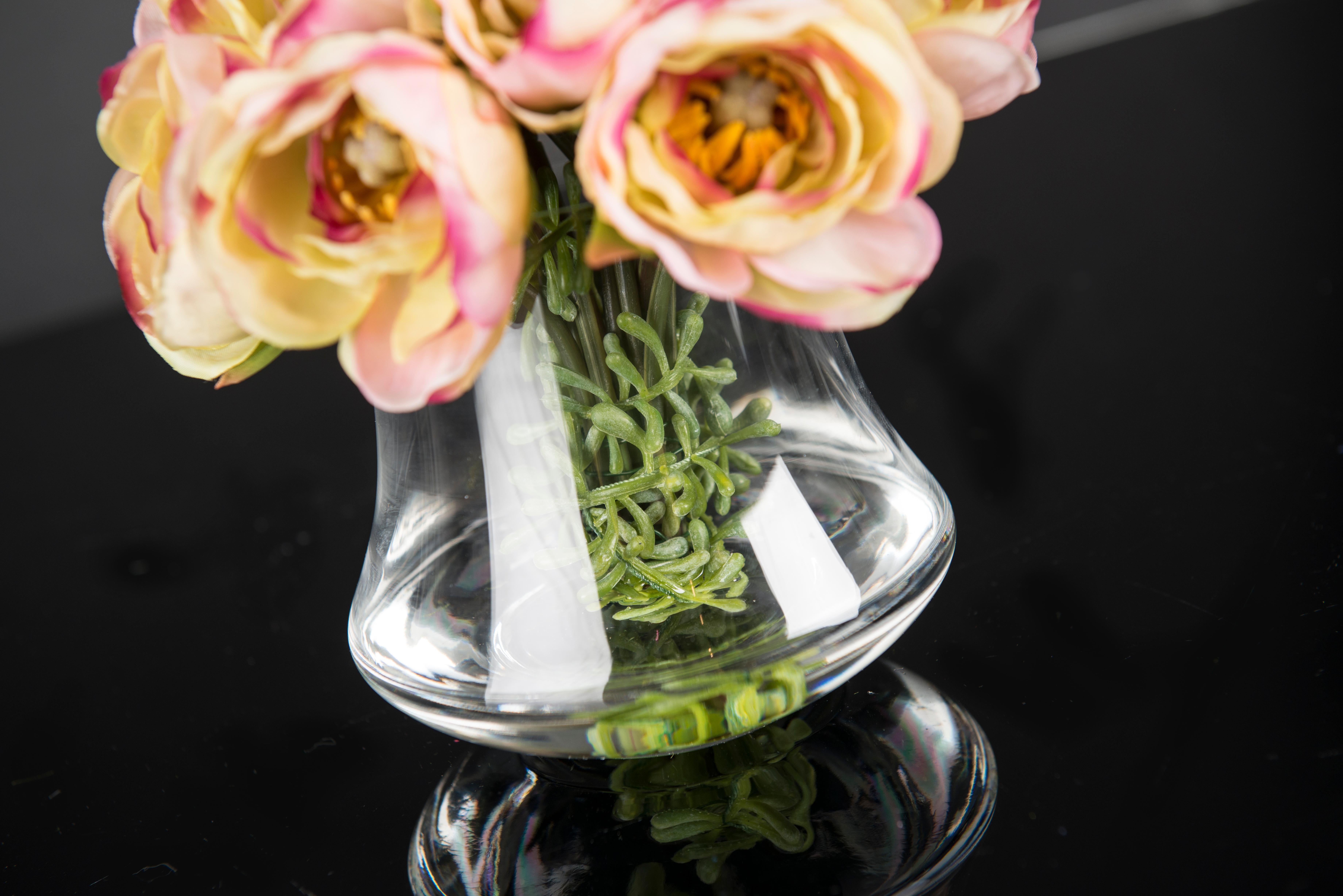 Glass Eternity Minimes Ranunculus Bouquet Set Arrangement, Flowers, Italy For Sale