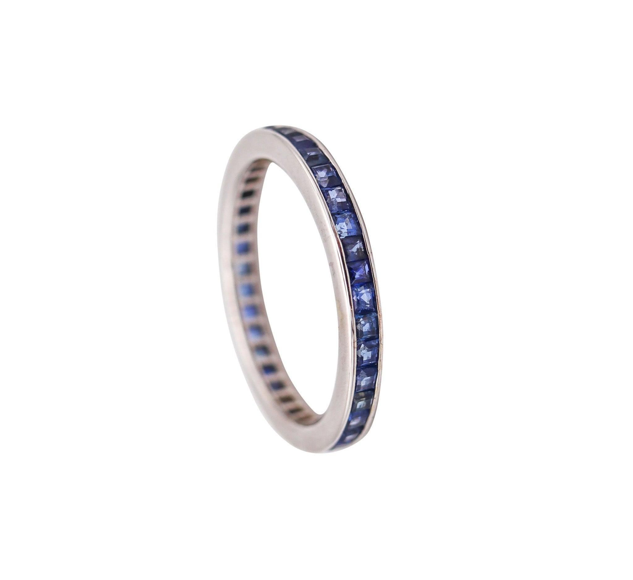ETERNITY Ring Art Deco Band In 18Kt White Gold With 1.66 Ctw Vivid Blue Sapphire For Sale 1