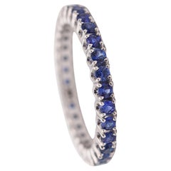 Bague ETERNITY en or blanc 14Kt avec 1.08 Ctw en saphirs bleus Vivid