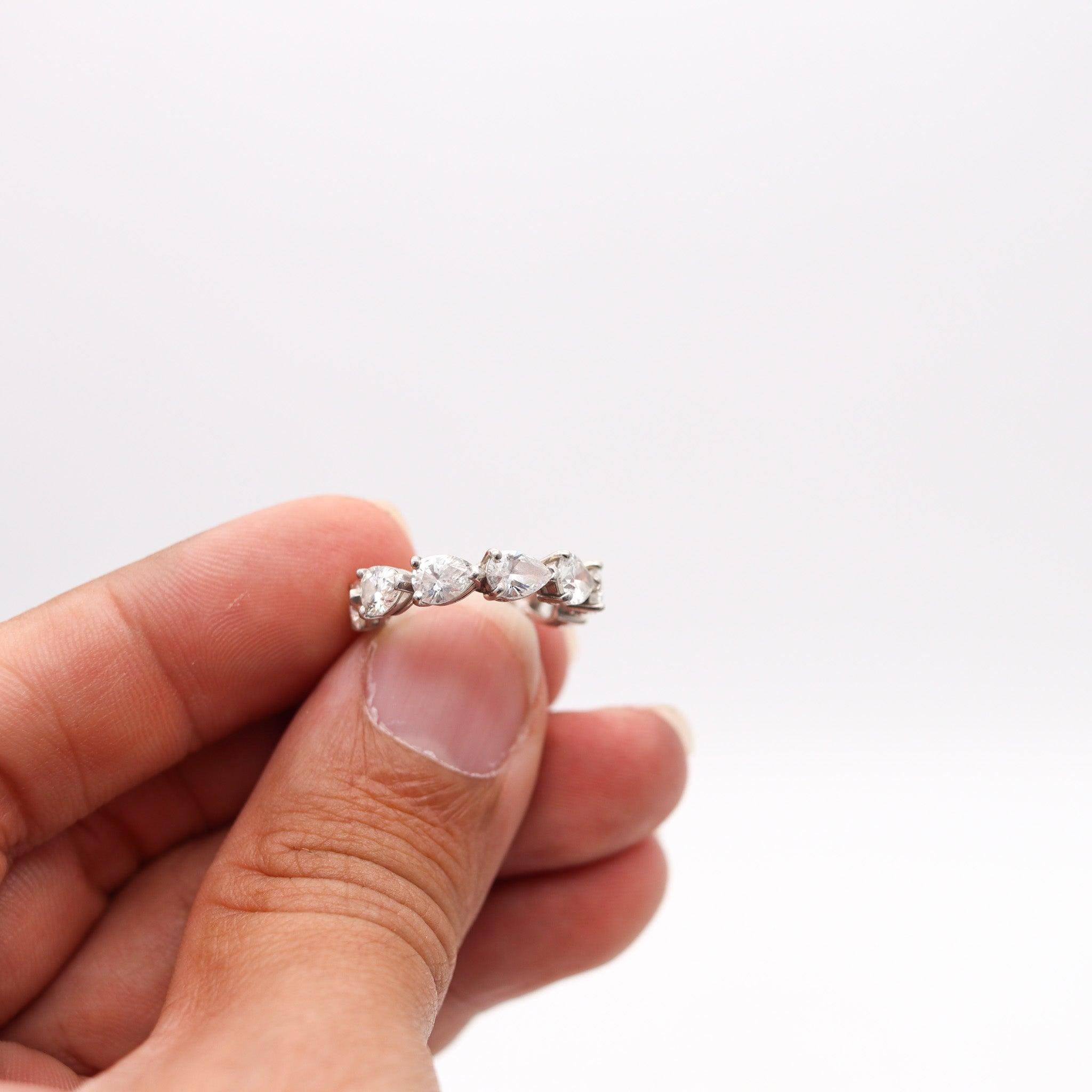 Eternity Ring Band In 18Kt White Gold With 3.50 Ctw Pears Shape Diamonds In Excellent Condition For Sale In Miami, FL