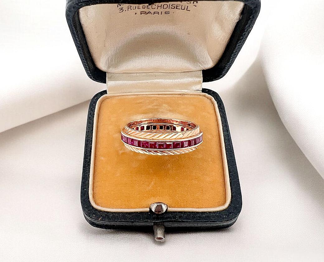 Eternity Ring in 18 Carat Gold and Synthetic Rubies In Good Condition For Sale In PARIS, FR