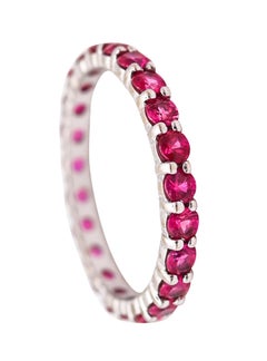 Bague ETERNITY en or blanc 18Kt avec 1.10 Ctw en rubis rouge Vivid