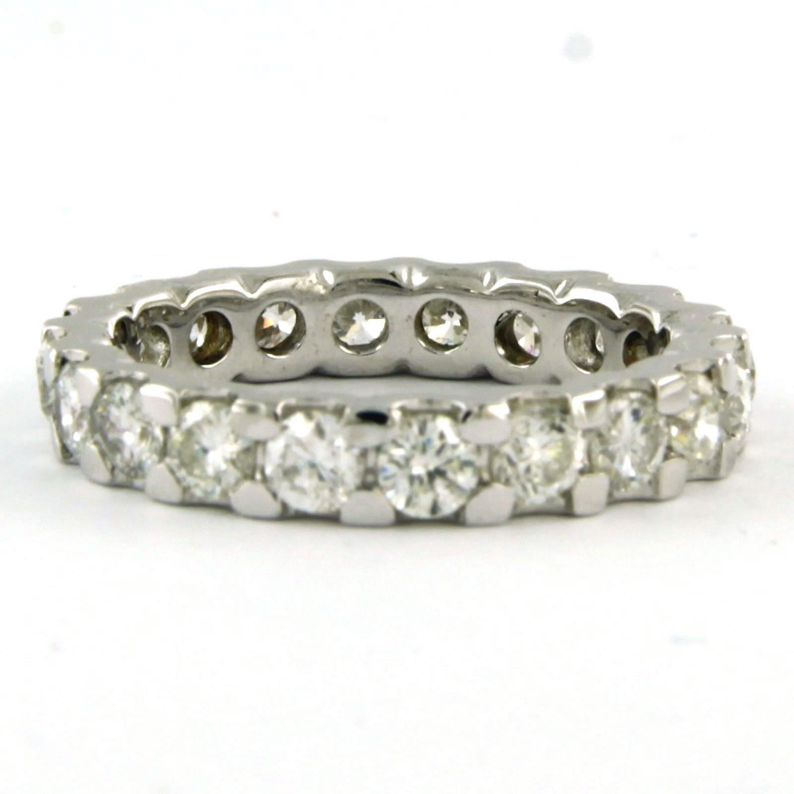 Women's Eternity ring set with diamonds 14k white gold For Sale