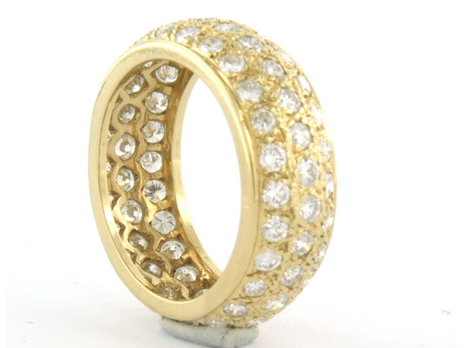 Eternity ring set with diamonds 18k yellow gold In Good Condition For Sale In The Hague, ZH