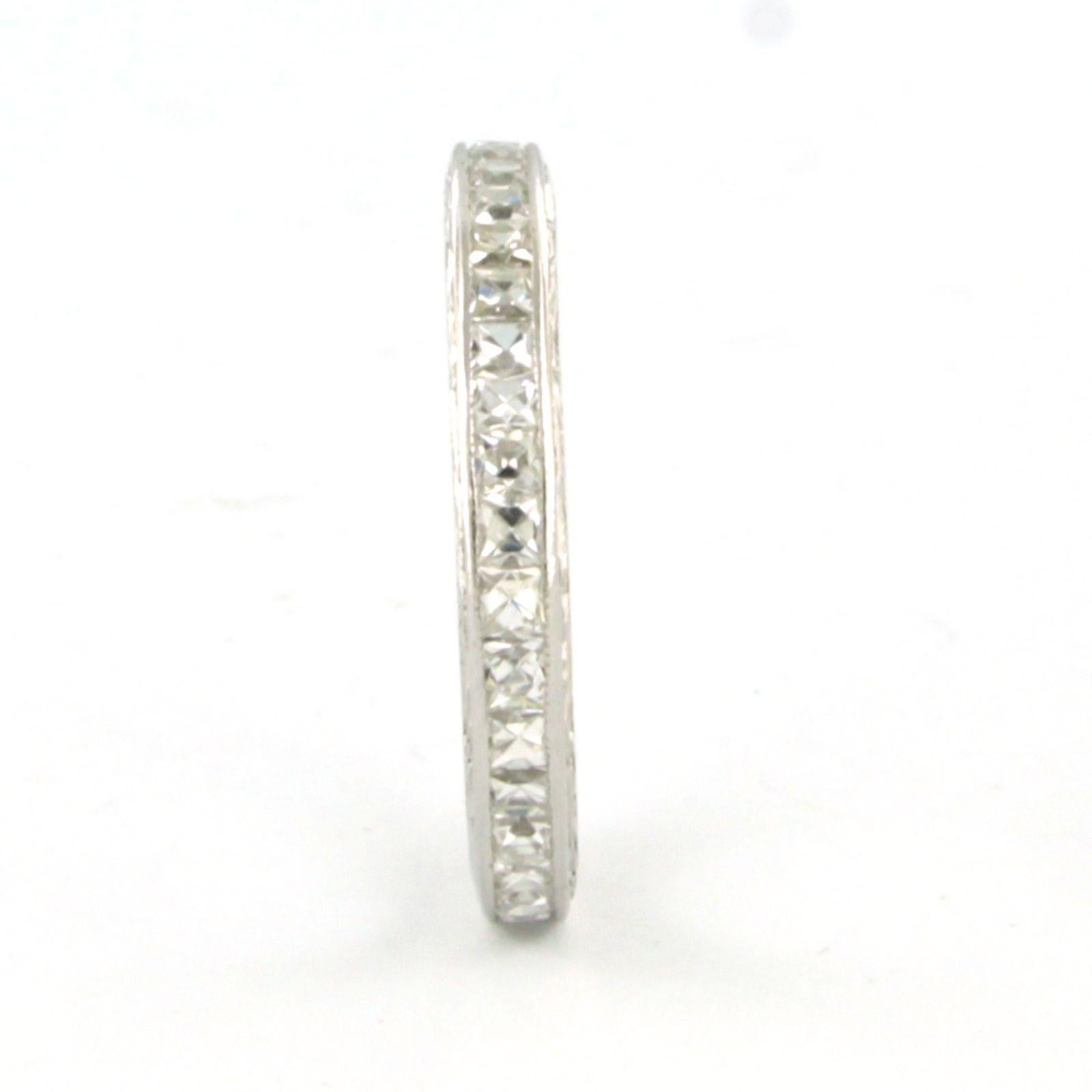Eternity ring set with old mine cut diamonds up to 1.50ct platinum  In Excellent Condition For Sale In The Hague, ZH