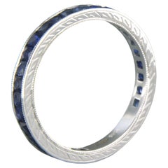 Eternity-Ring, gefasst mit Saphir bis zu 1,50ct. 14k Weißgold