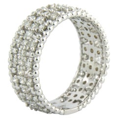 Eternity Ring with diamonds 18k white gold