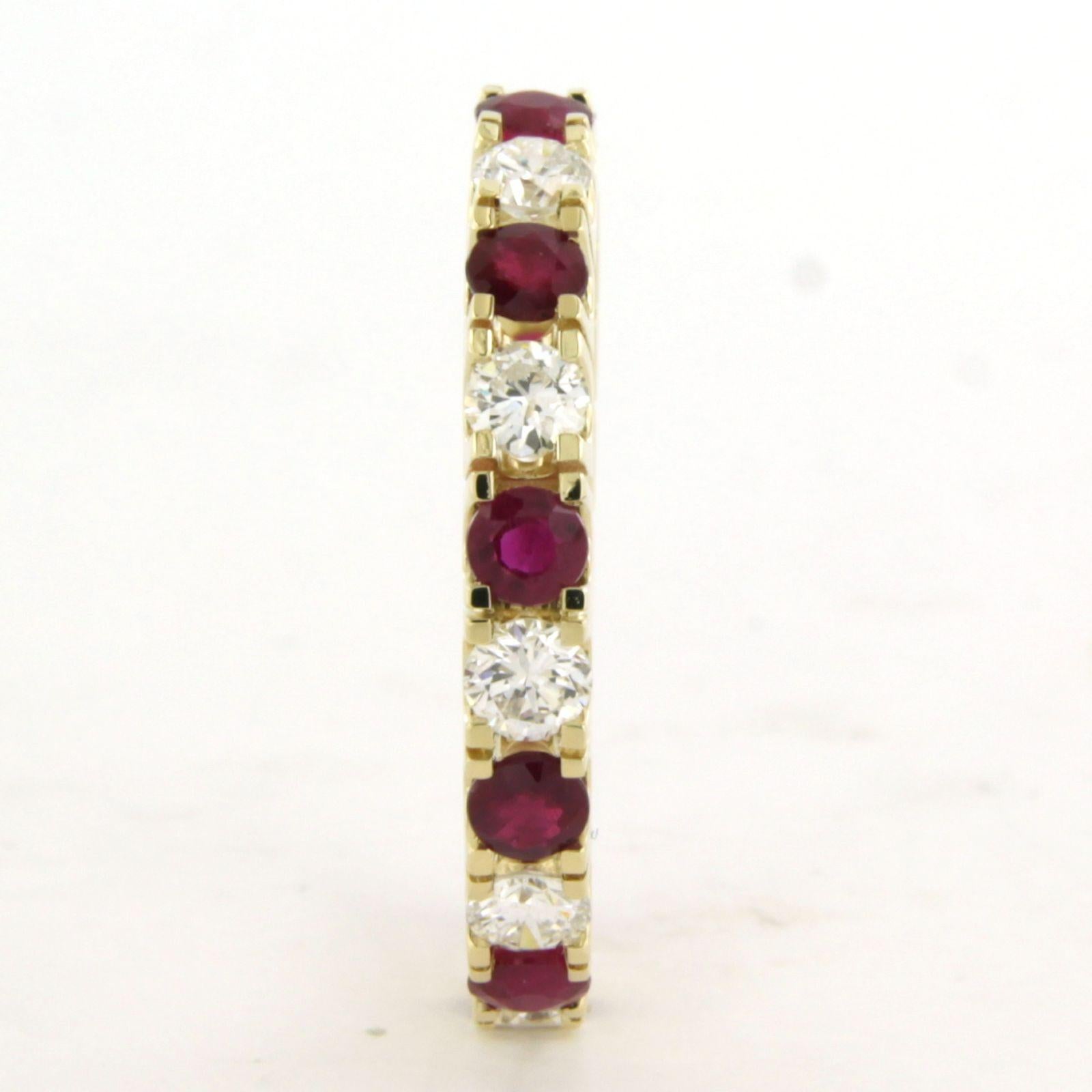 Moderne Bague éternité avec rubis et diamants taille brillant jusqu'à 1.12ct or 14k 3.0 gr en vente