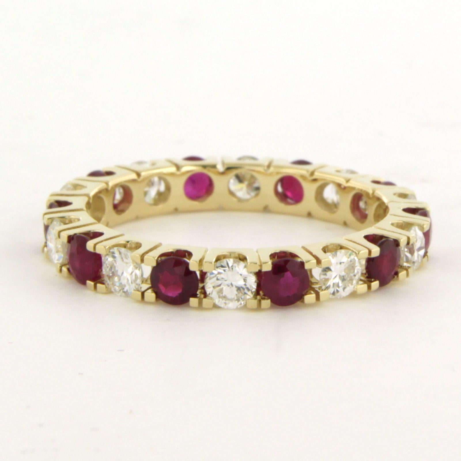 Taille brillant Bague éternité avec rubis et diamants taille brillant jusqu'à 1.12ct or 14k 3.0 gr en vente