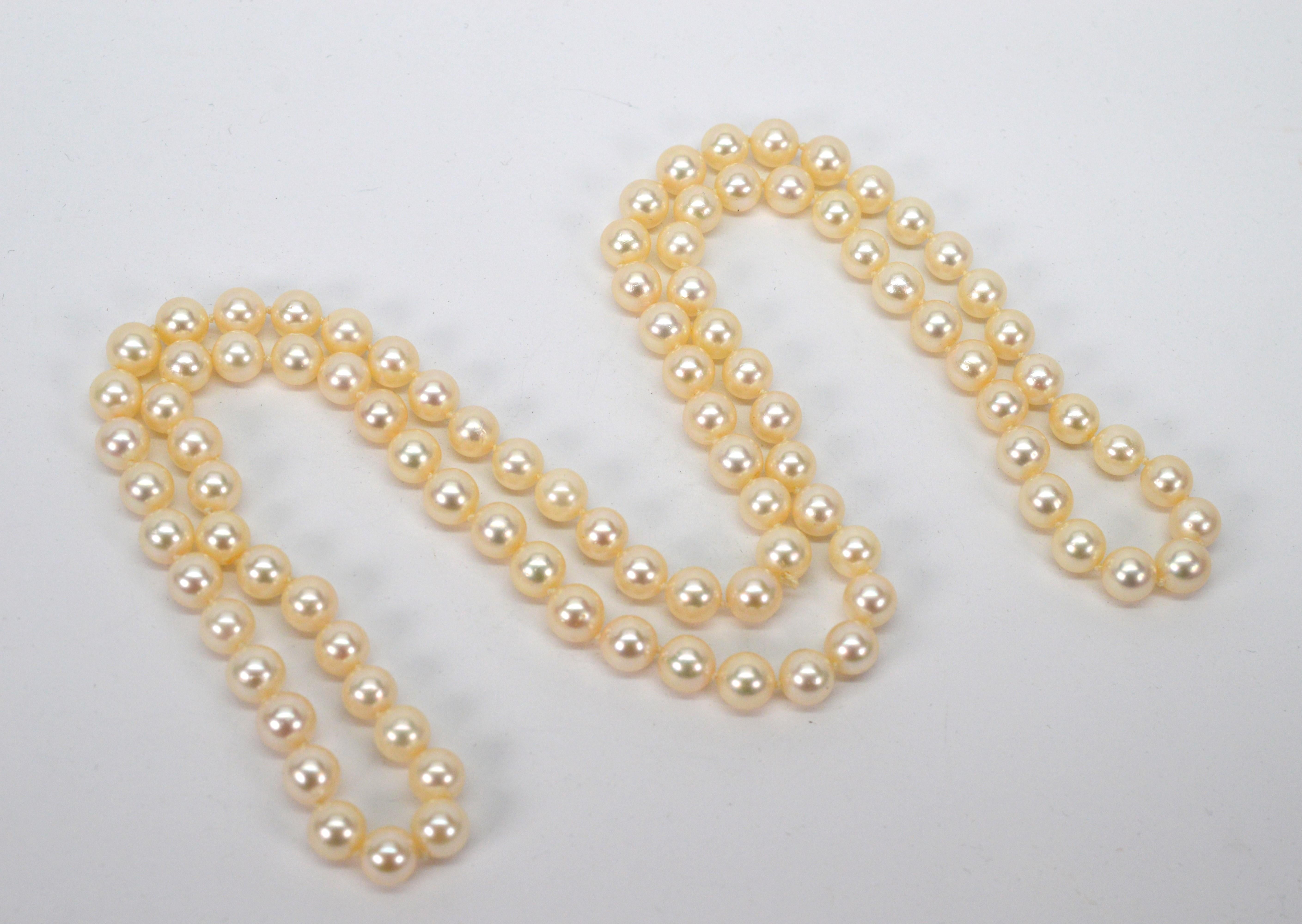 Women's Eternity Strand Lustrous White Pearl Necklace For Sale