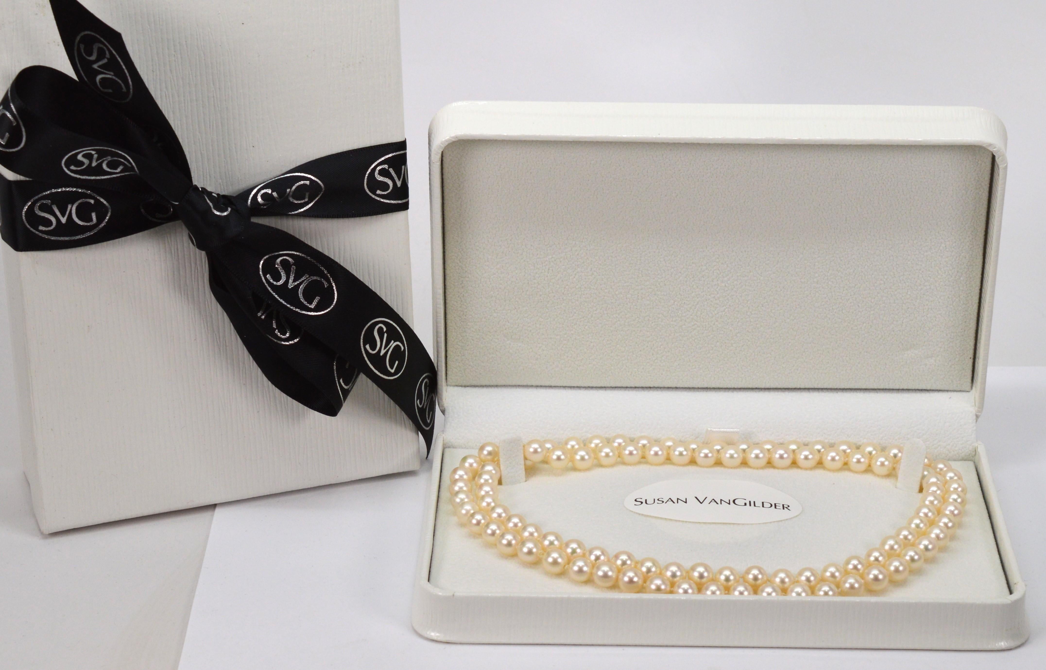 Eternity Strand Lustrous White Pearl Necklace For Sale 1