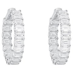 Pendientes de aro «Eternity» de oro blanco de 18 quilates con un diamante de corte esmeralda de 11,25 quilates