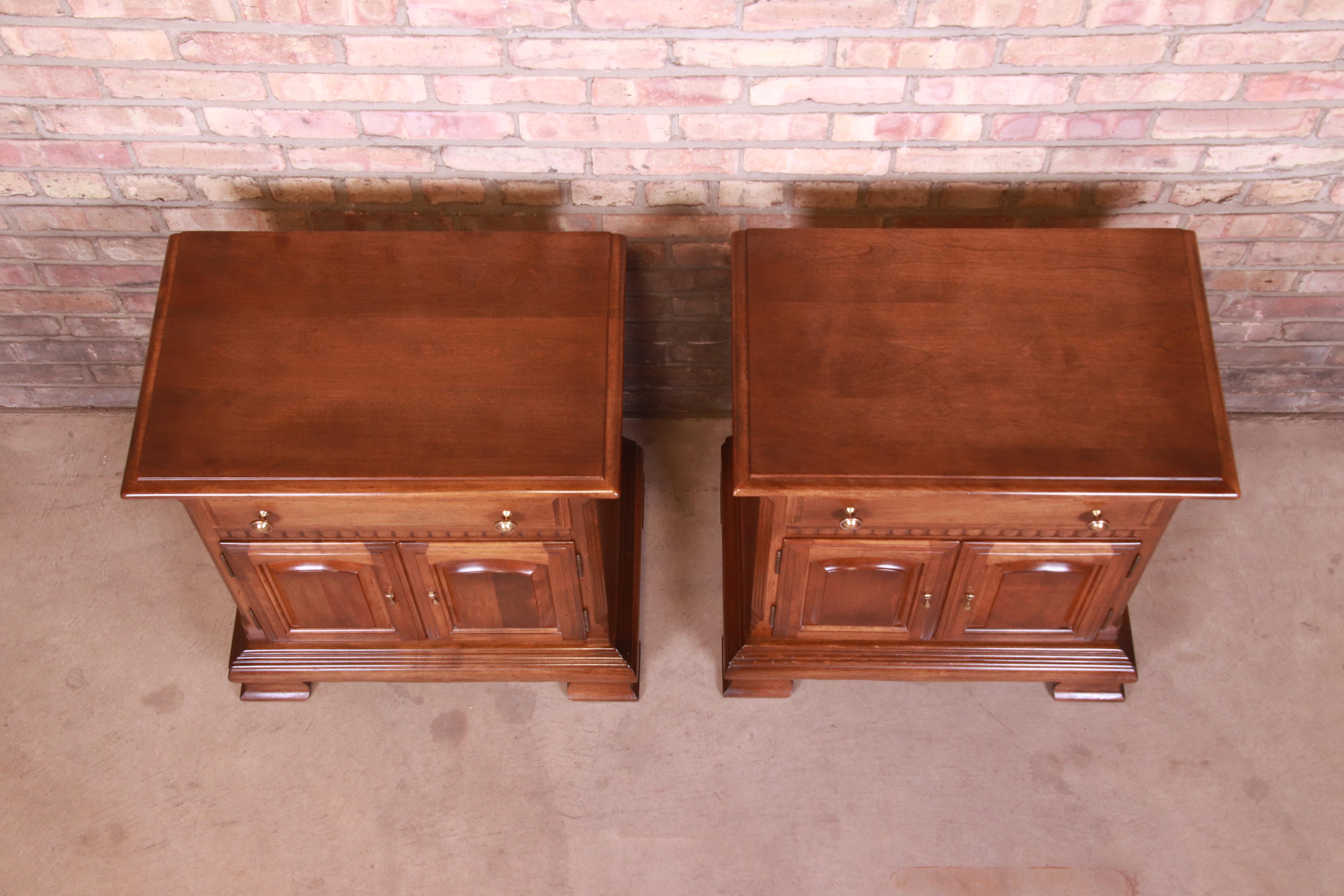 Late 20th Century Ethan Allen American Colonial Cherry Wood Nightstands, Pair