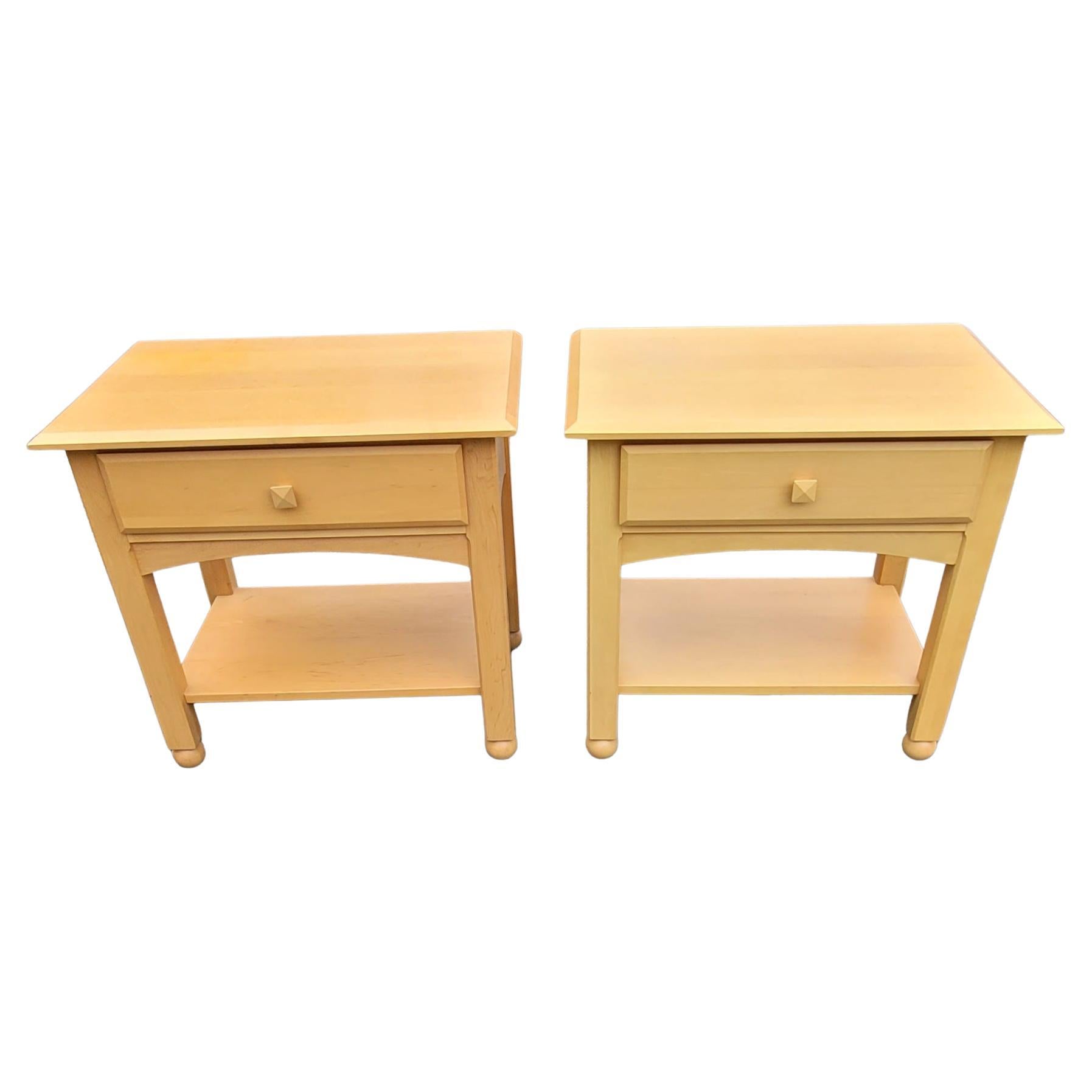 Excellent pair of Ethan Allen American Dimensions Collection Birch bedside tables  in excellent condition.